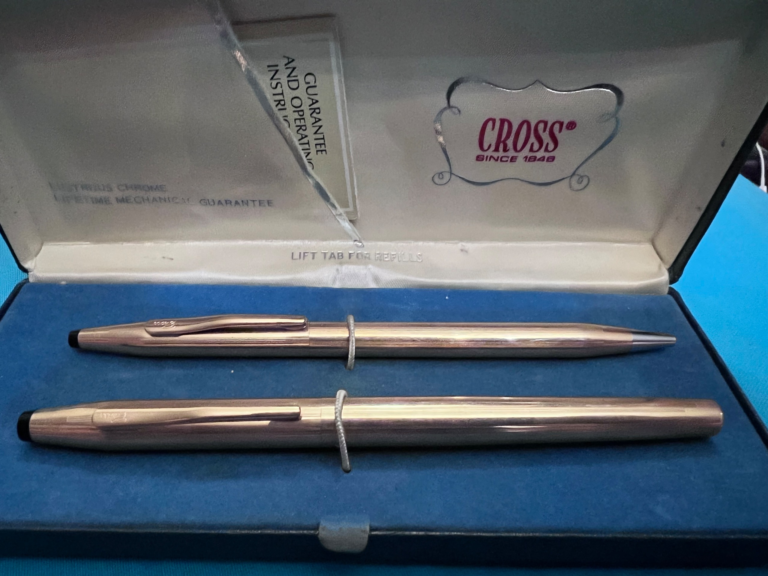 روان نویس و خودنویس روکش طلا Cross