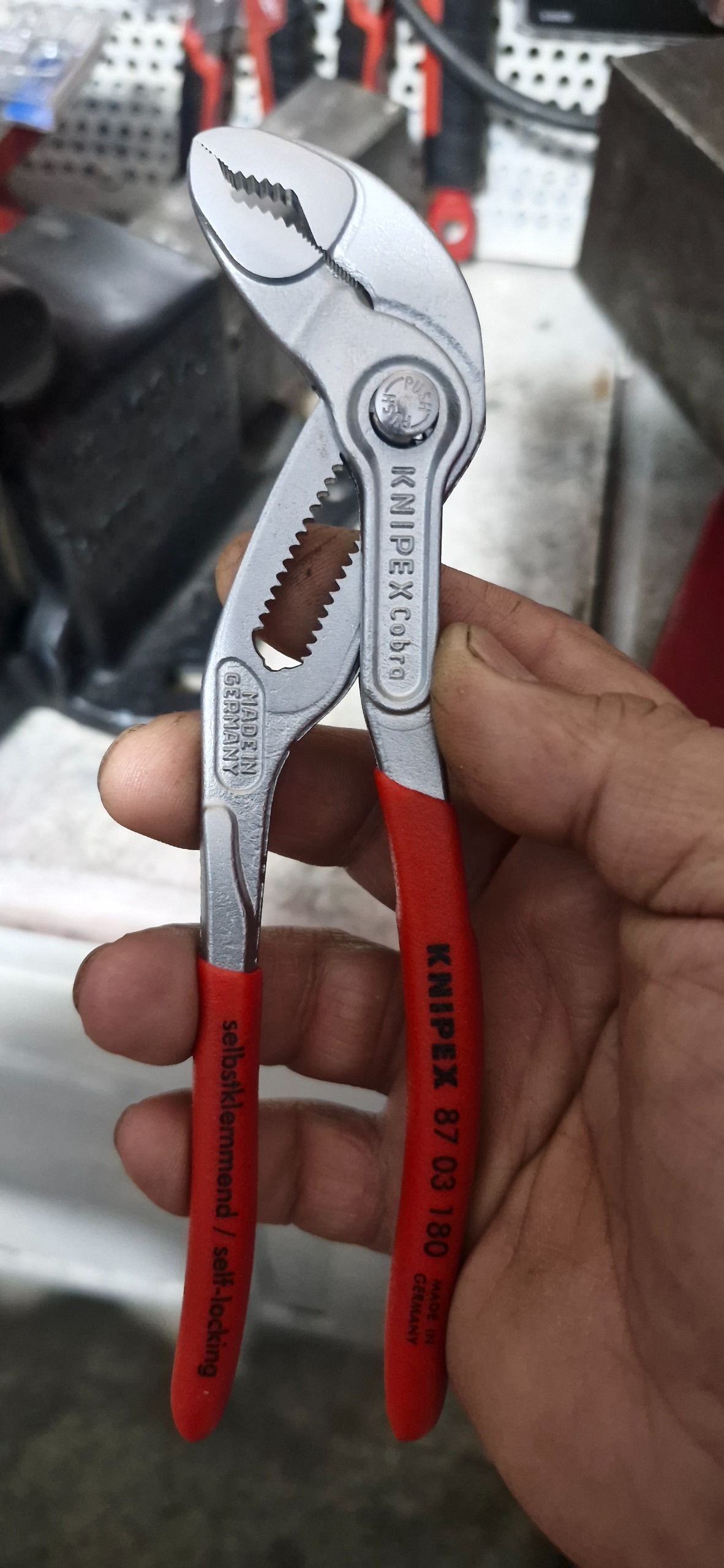 انبرکلاغی 7 اینچ  knipex المان