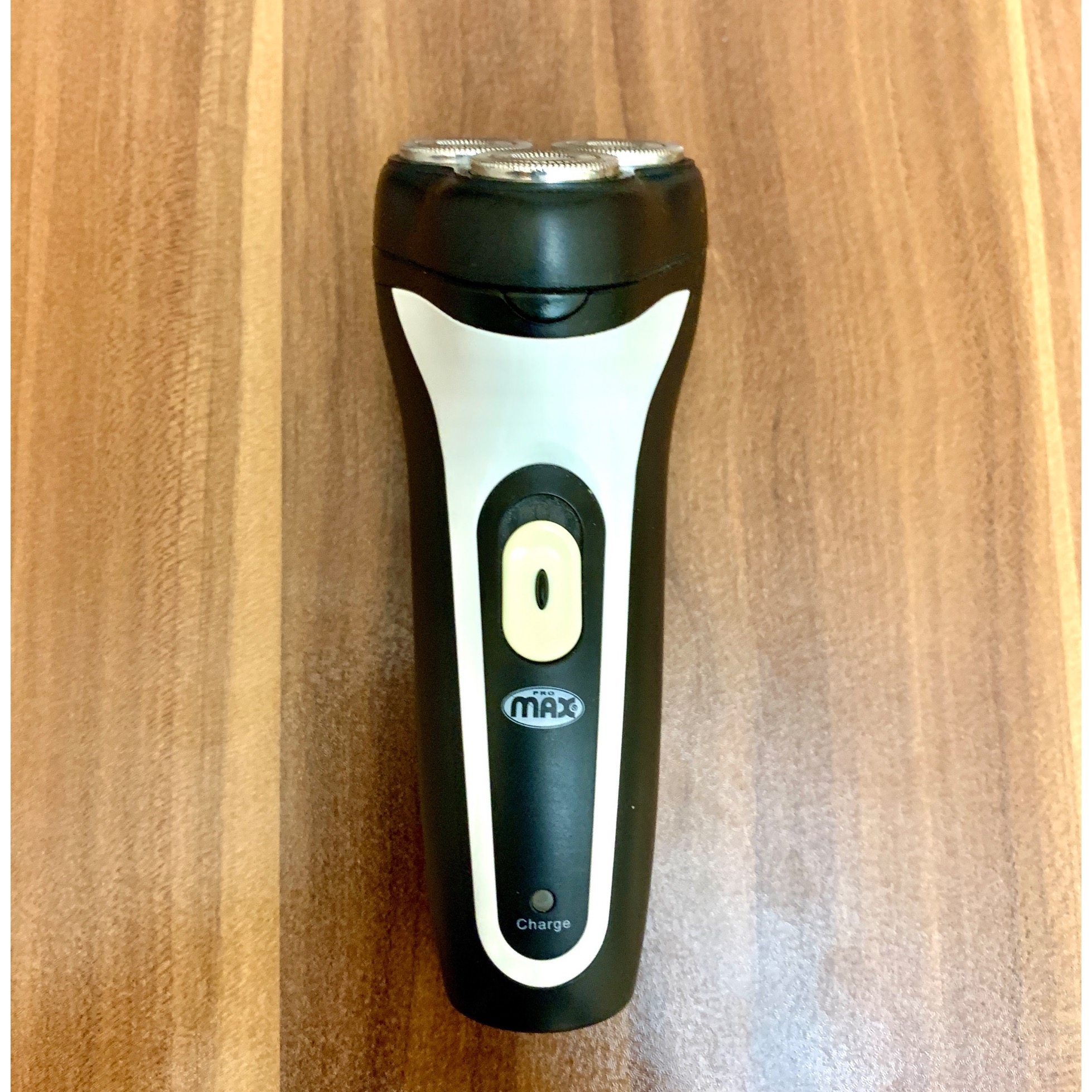 ماشین اصلاح شارژی پرومکس اصلی مدل8414