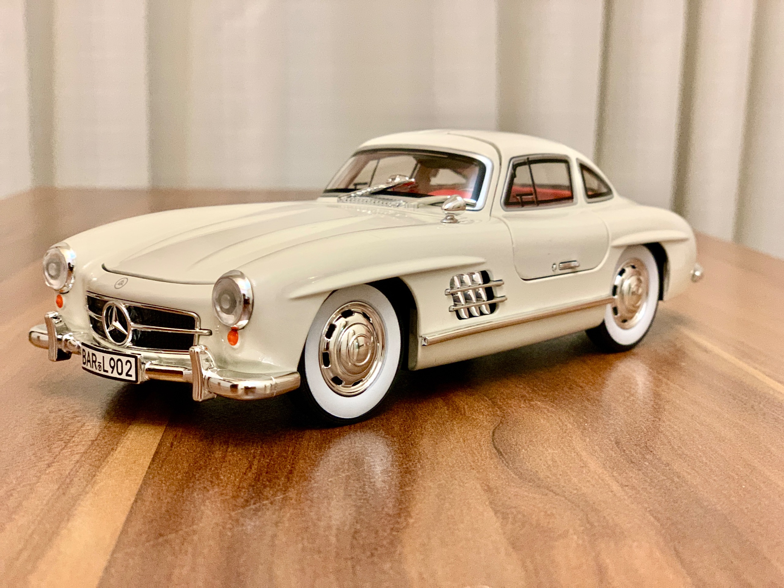 ماکت فلزی بنز کلاسیک فوق استثنایی اخرین موجودی