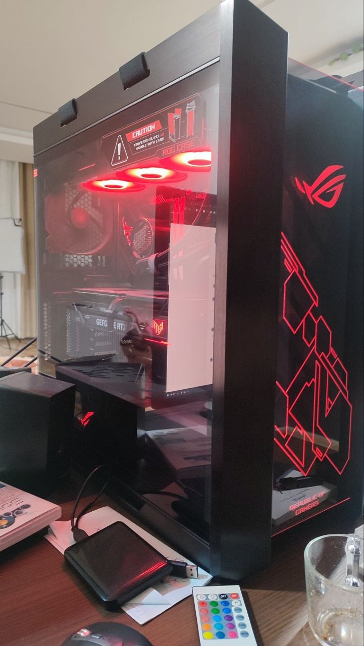 کیس گیمینگ و رندرینگ فول ایسوس ROG