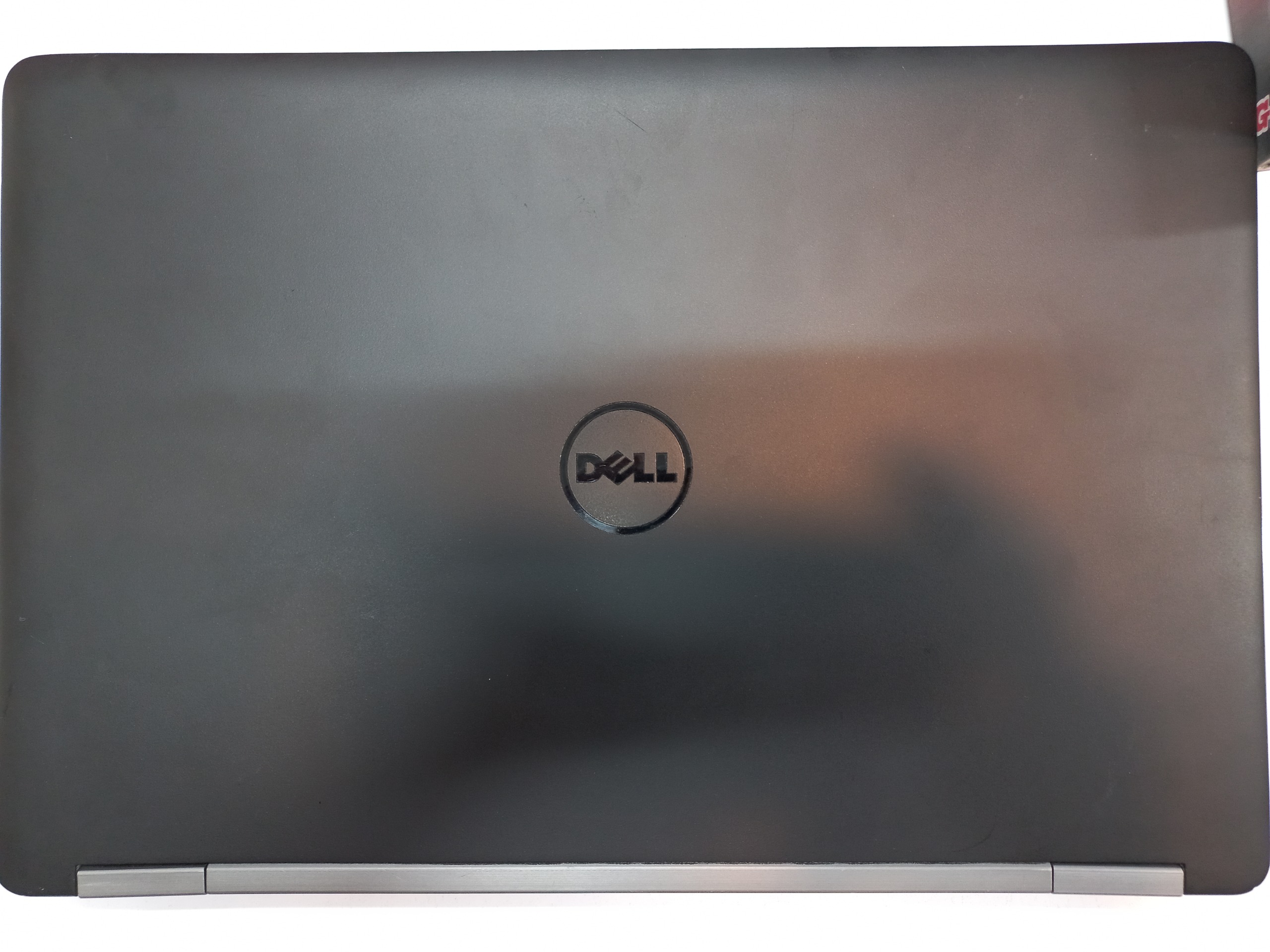 لپ تاپ  Dell Latitude E5570 i5 8 256GB