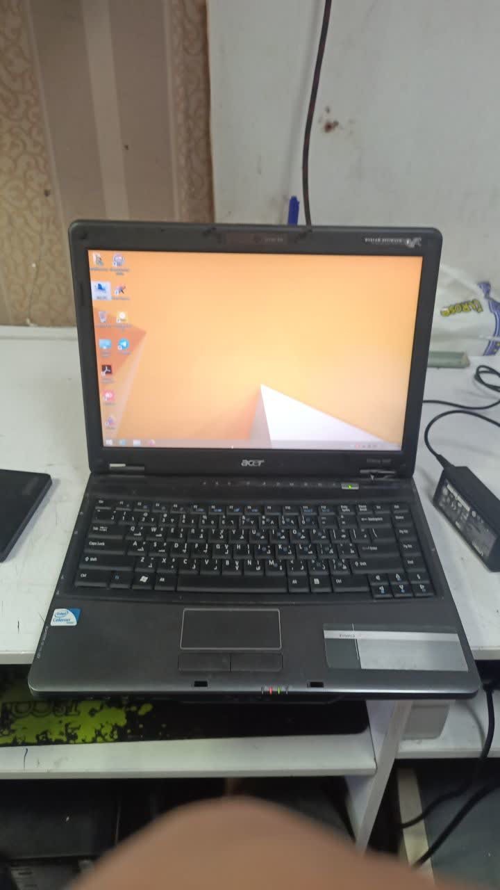 لپ تاپ ACER 4230 CELERON 3gb 250gb