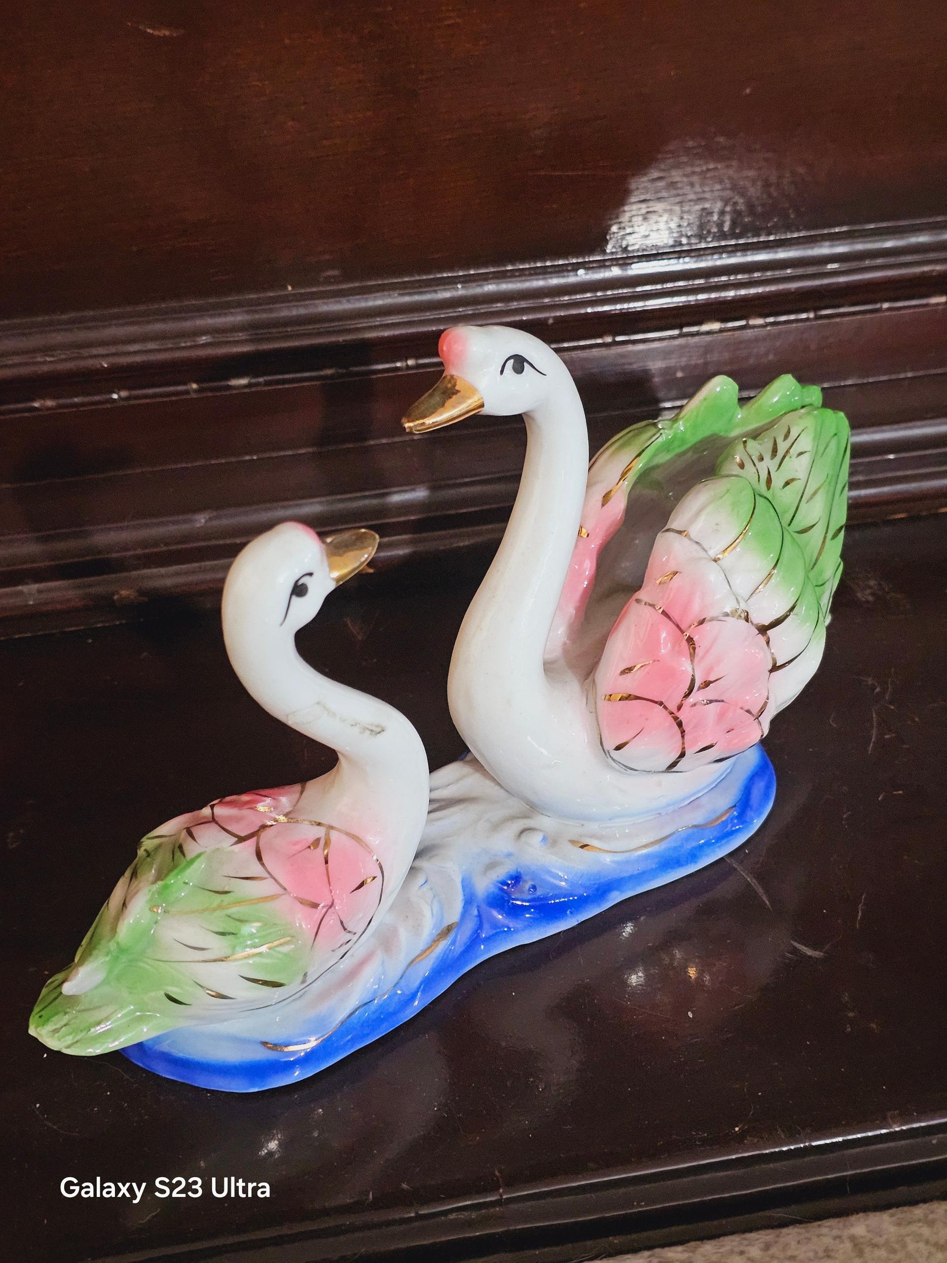 مجسمه قو چینی (توضیحات)