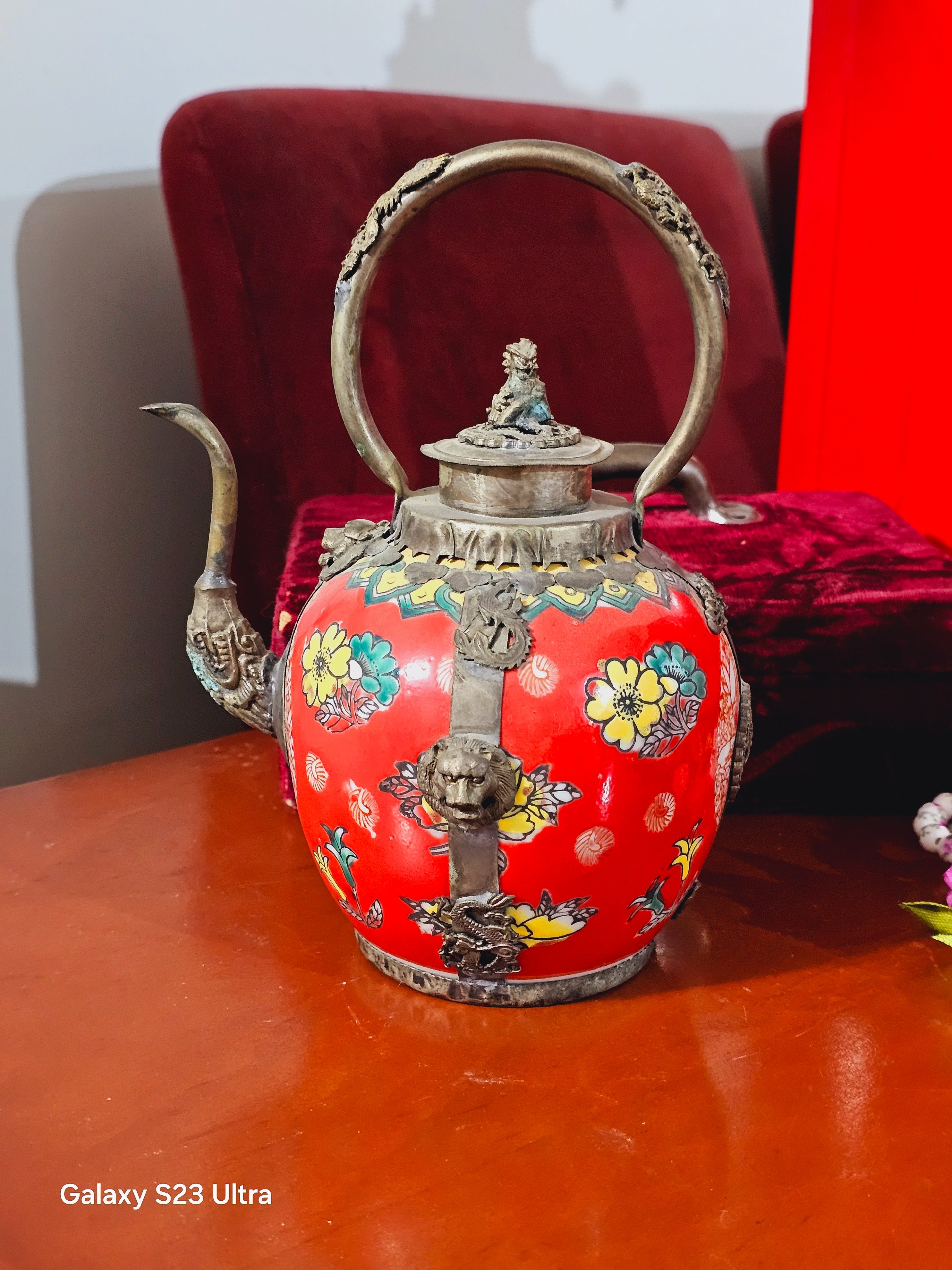 قوری قدیمی ورشو (توضیحات)