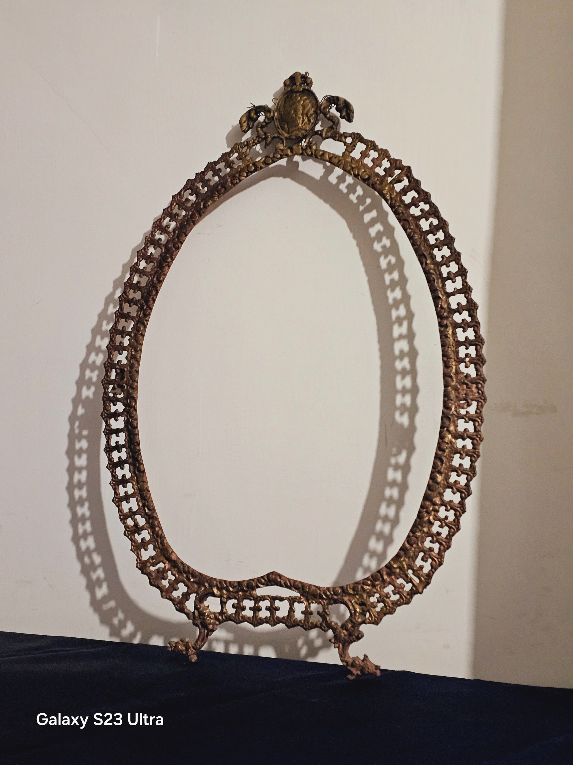 قاب اینه برنجی قدیمی توضیحات