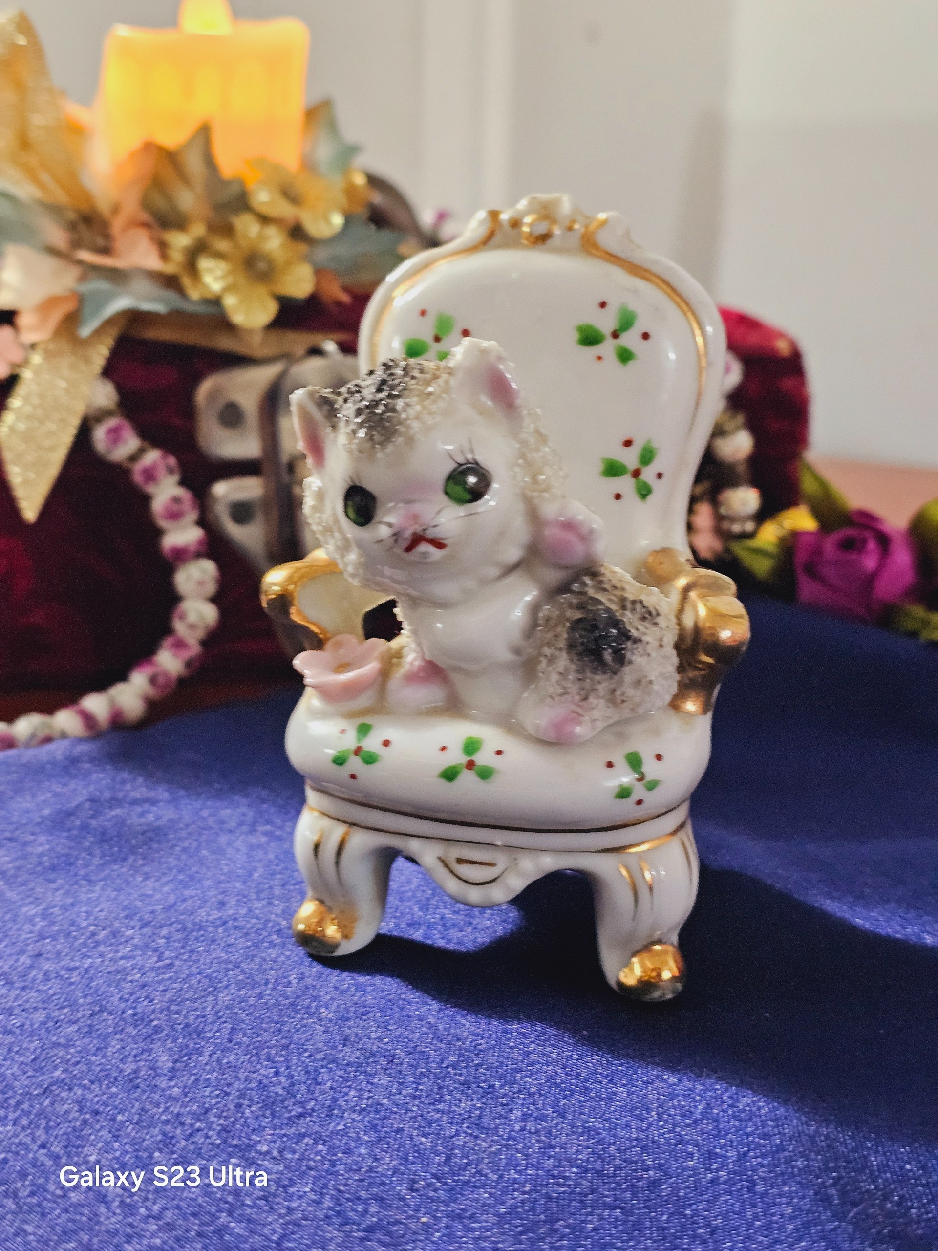 مجسمه چینی آلمان قدیم توصیحات