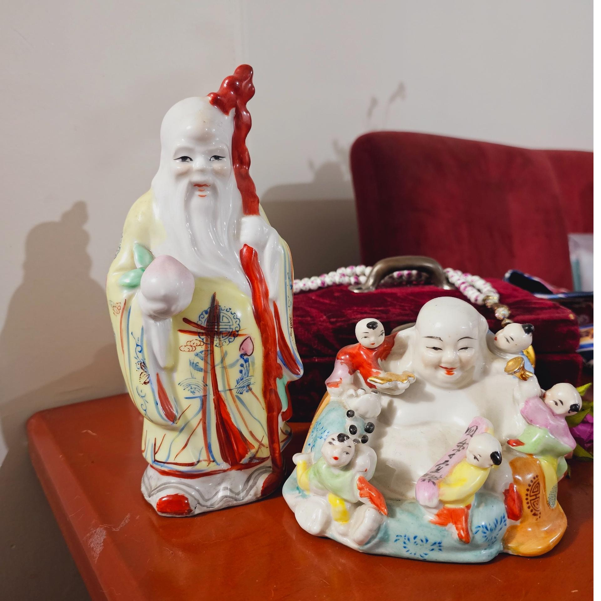 مجسمه چینی قدیمی توصیحات