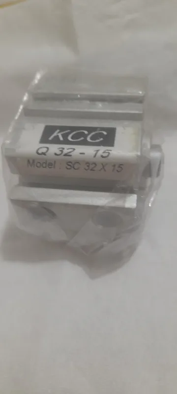 جک کمپکت 15 × 32 پنوماتیک KCC