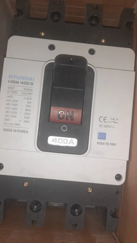 کلید اتوماتیک 400A هیوندای کره