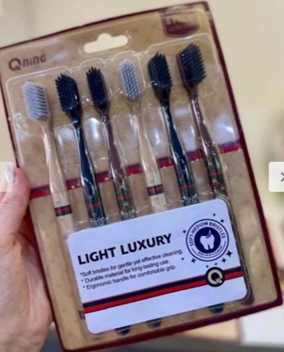 مسواک 6 عددی قوچی وارداتی