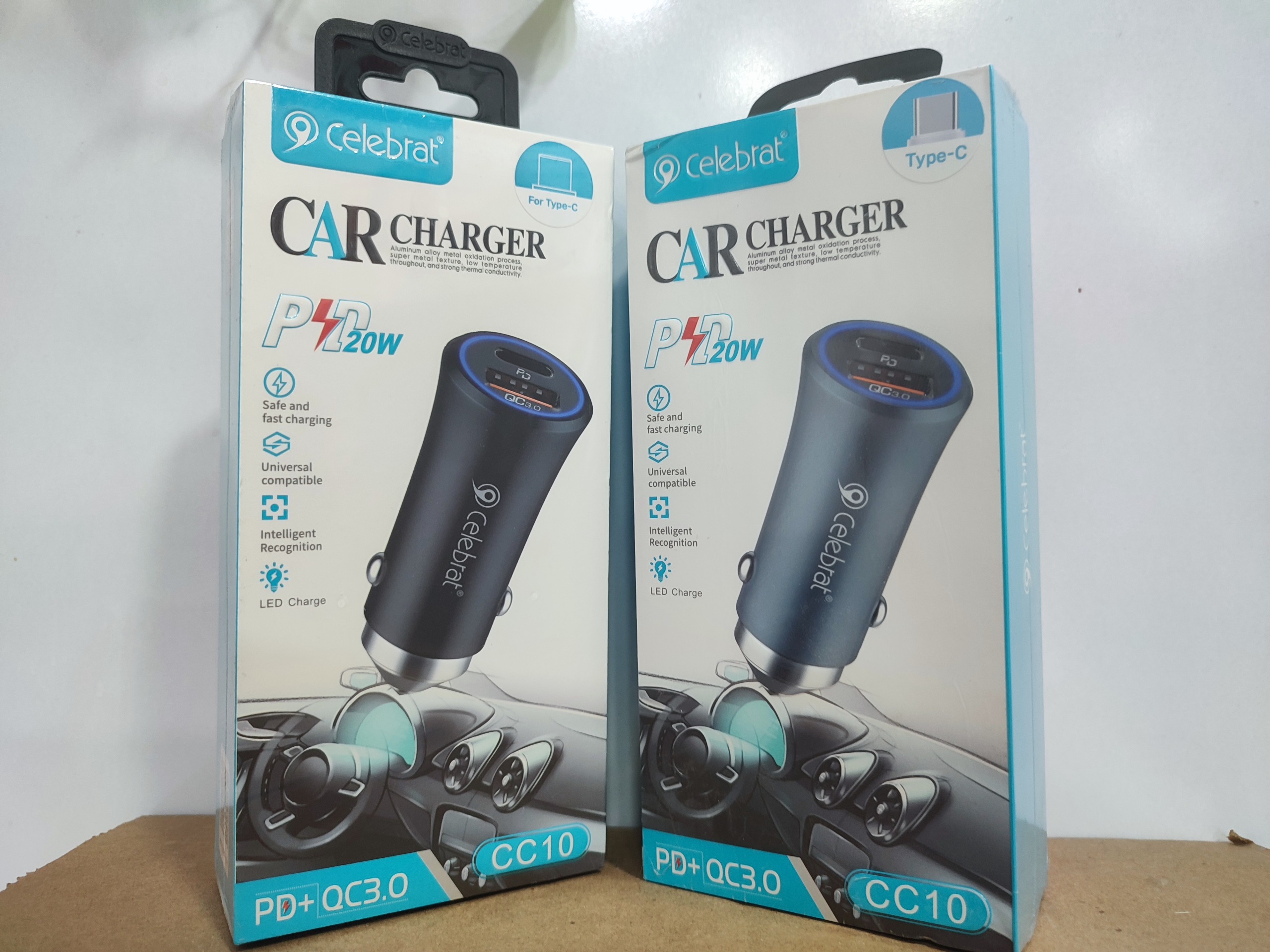 شارژر فندکی Celebrat CC10 دو پورت (USB-A Type-C)