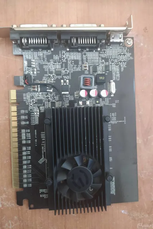 کارت گرافیک 1 گیگ gt520