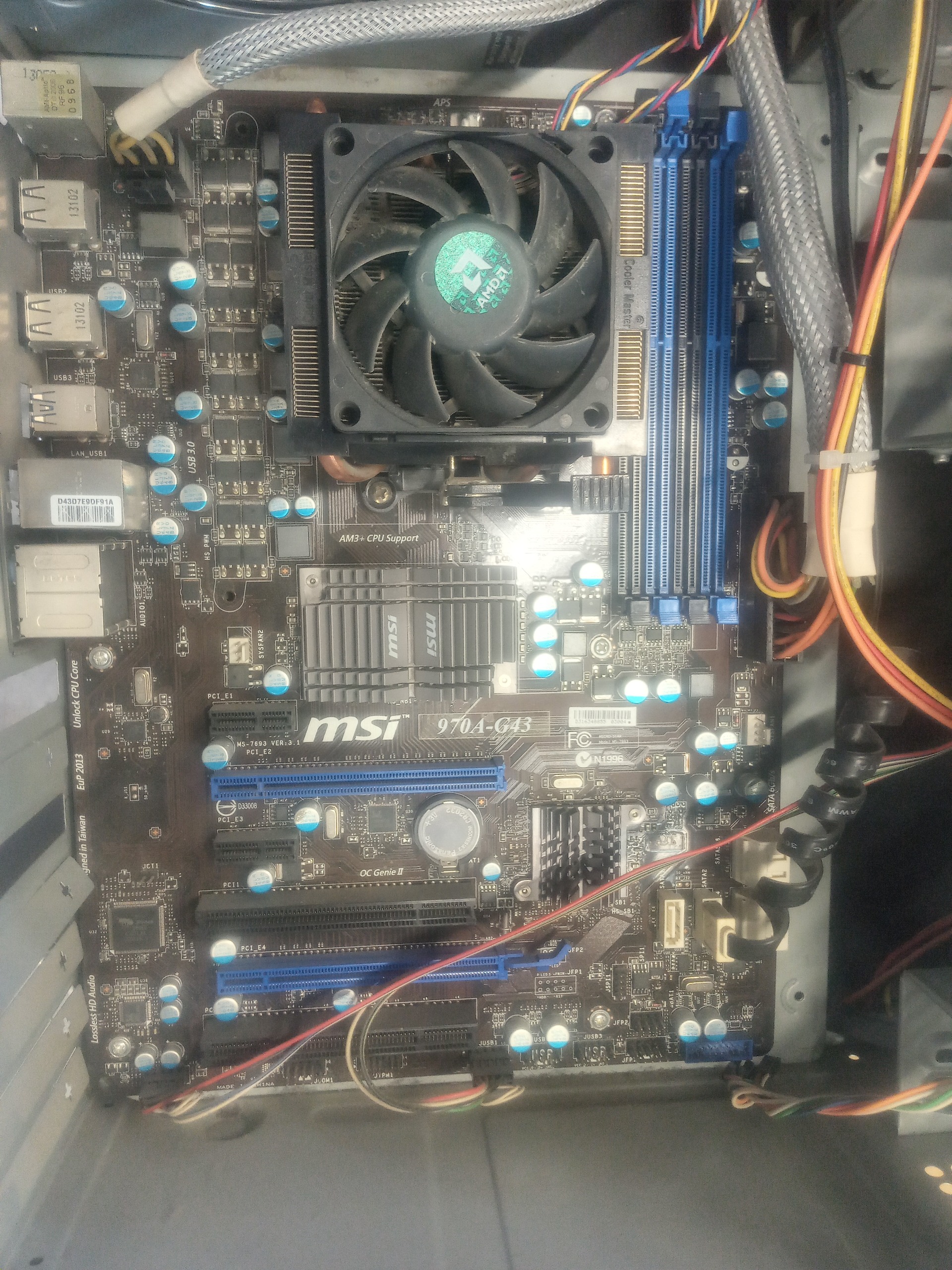 باندل قدرتمندغول AMDFXMSI 970a g43