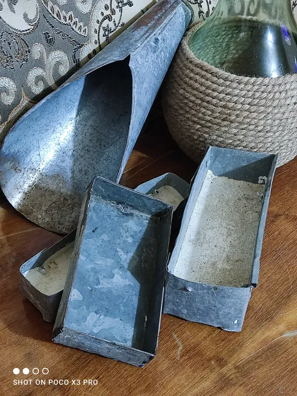 سرتاس فلزی قدیمی