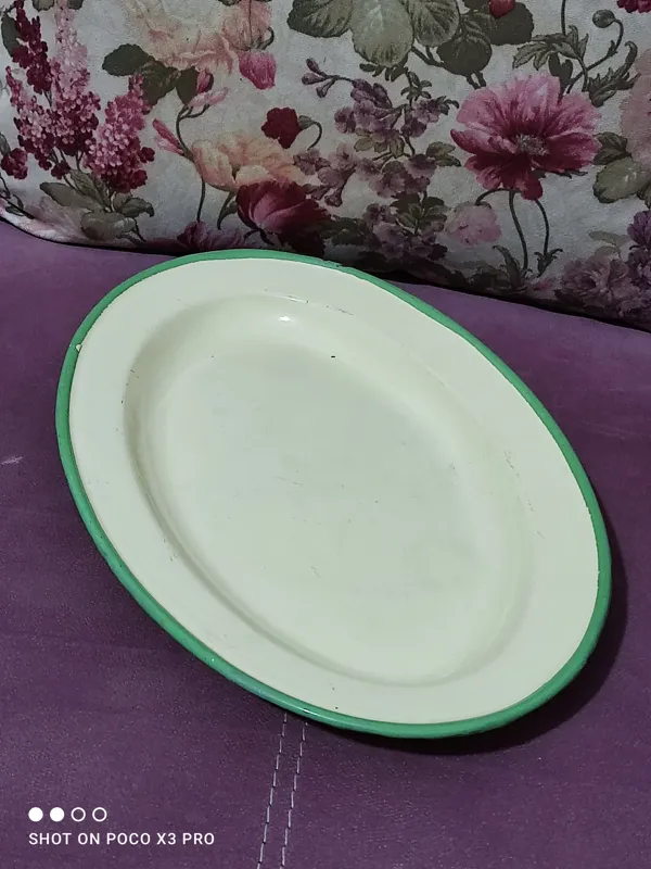 سینی لعابی قدیمی