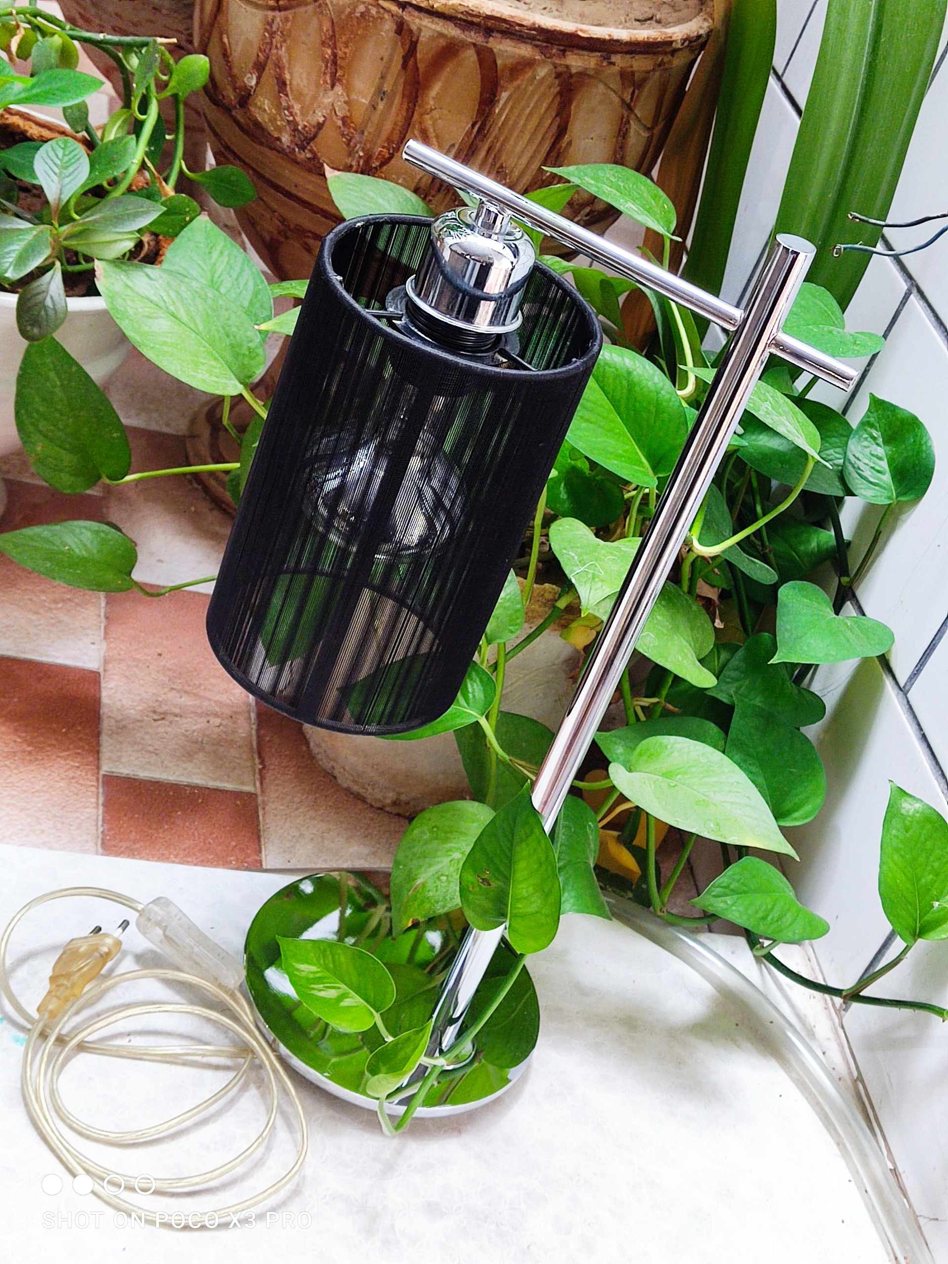 چراغ مطالعه لوکس و بسیار زیبا