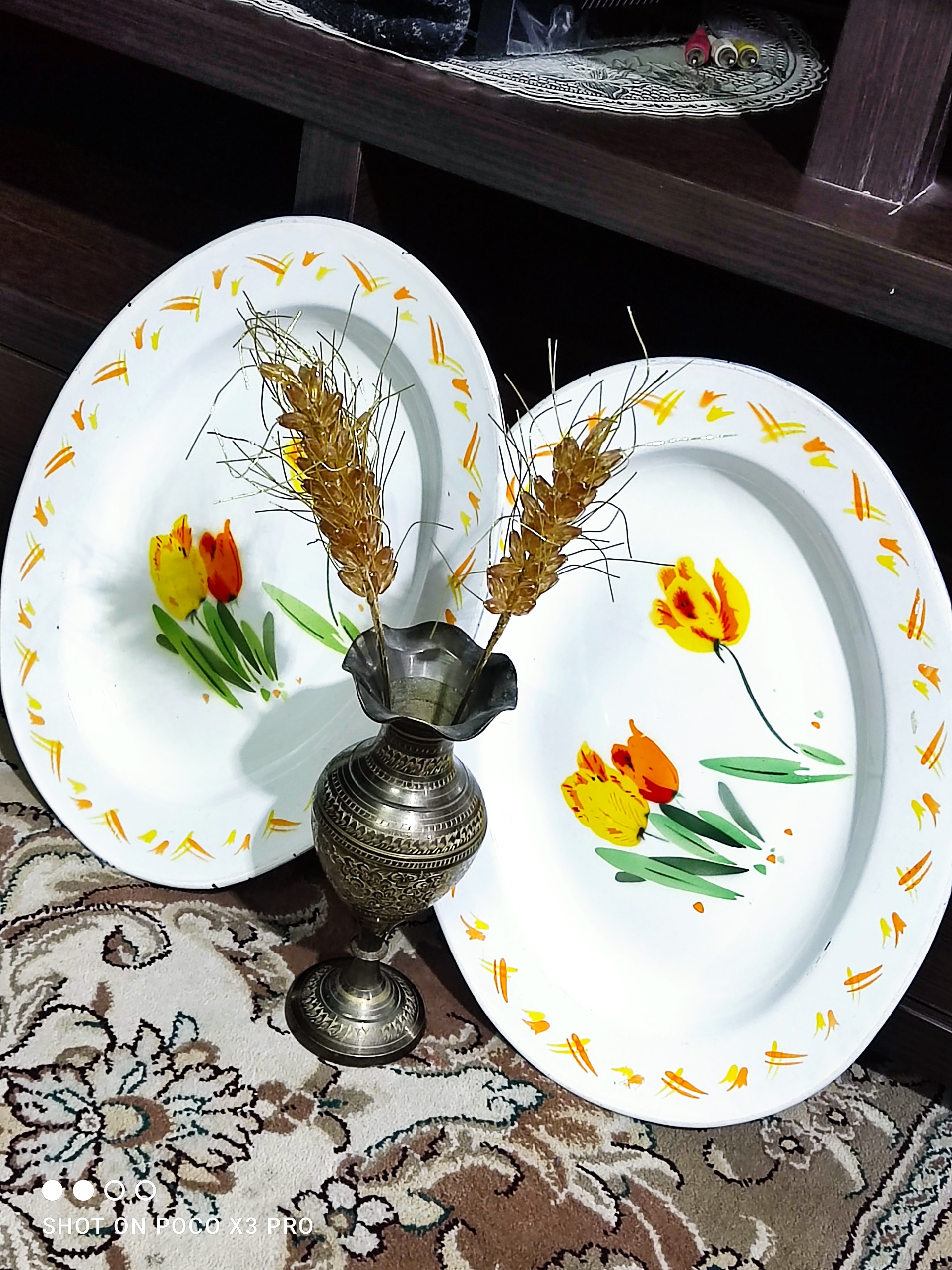 سینی یا دیس لعابی قدیمی