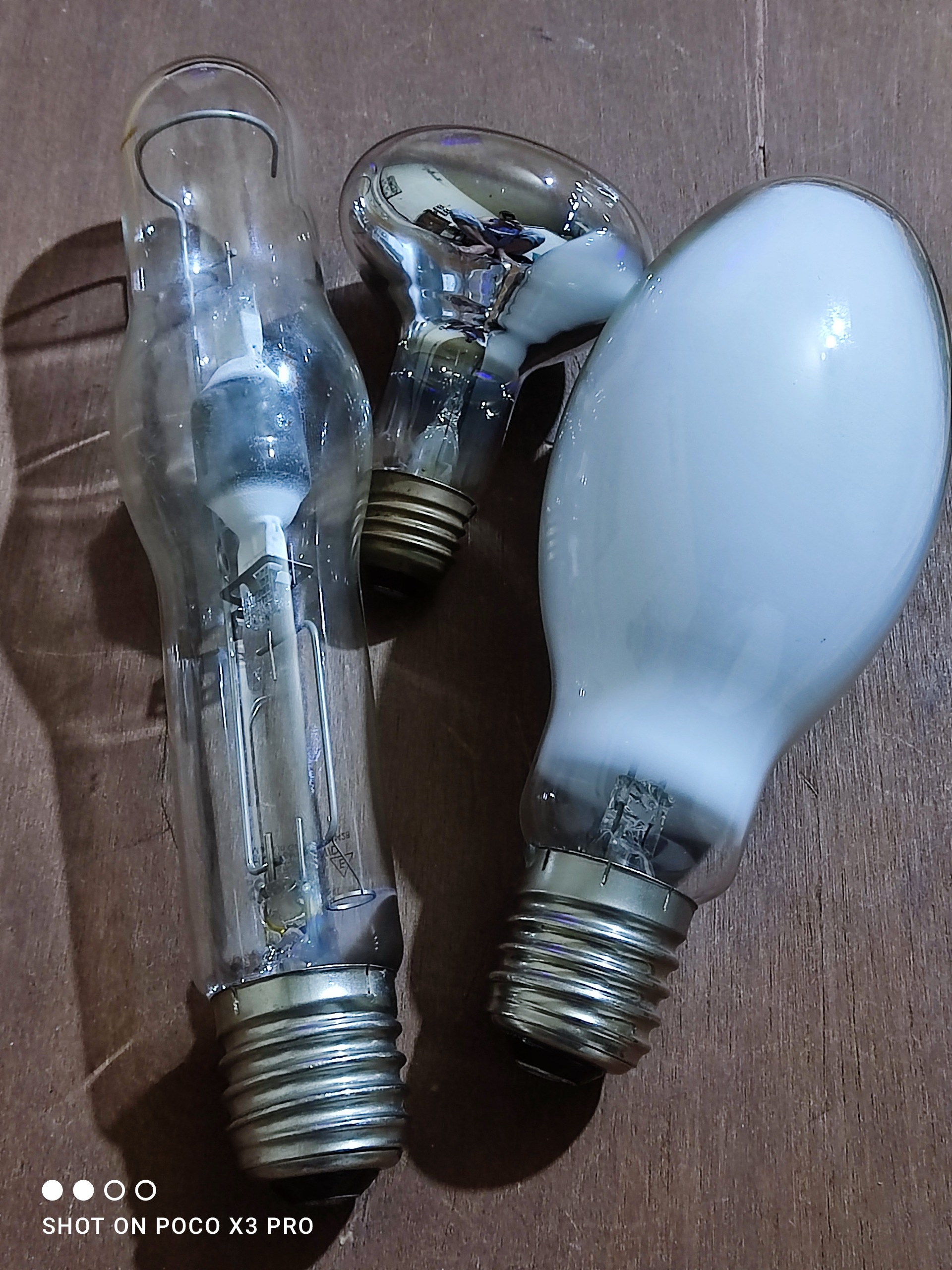 لامپ قدیمی المانی