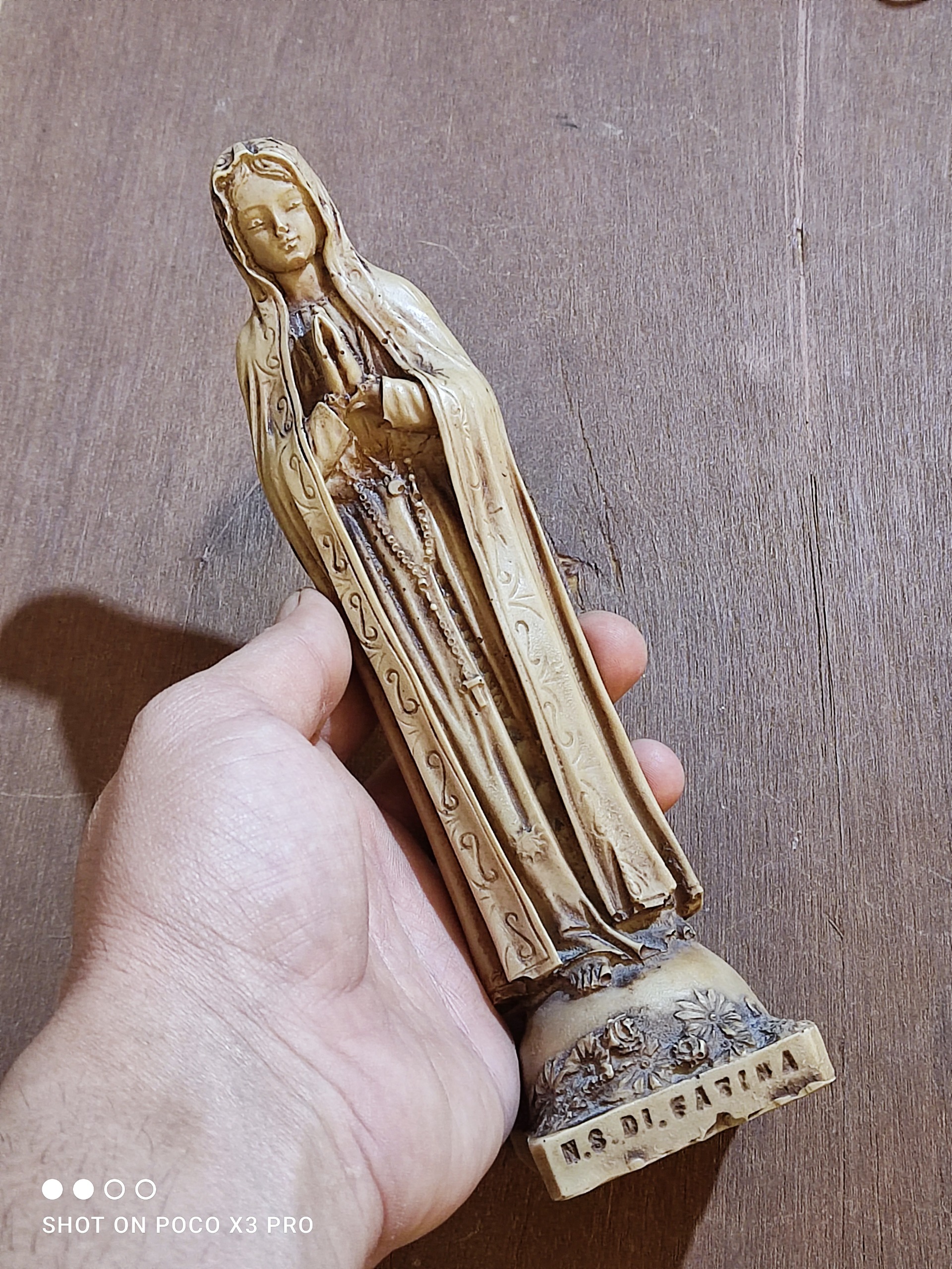 مجسمه قدیمی اروپایی