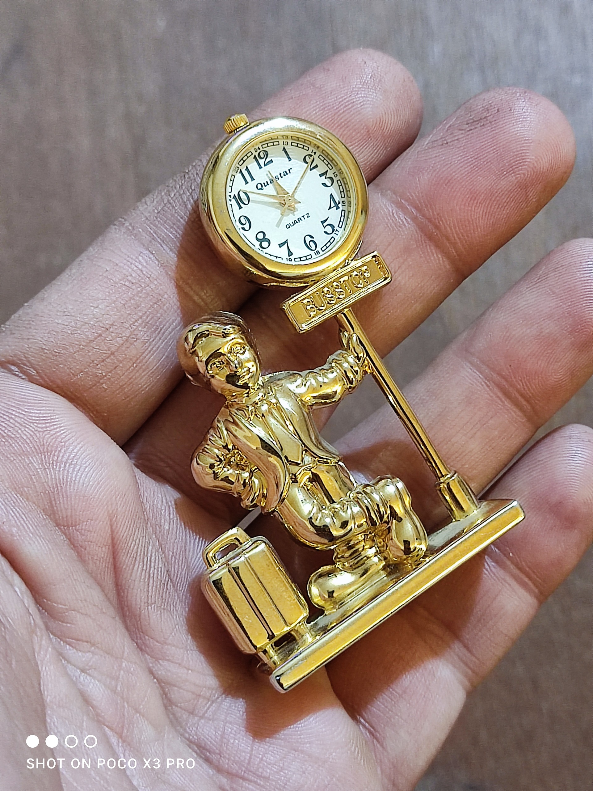 ساعت رومیزی قدیمی بسیار زیبا