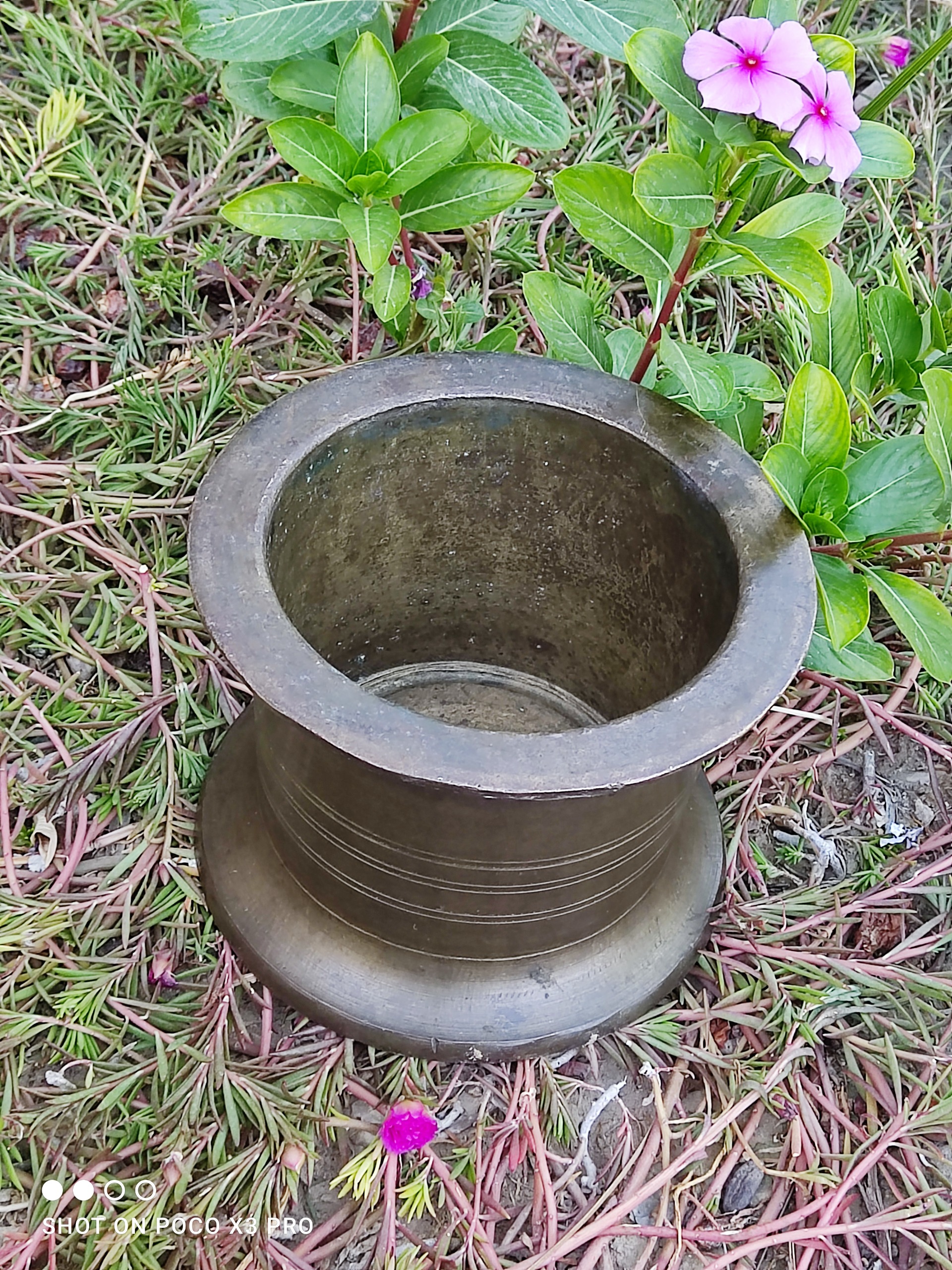 هاون قدیمی برنجی