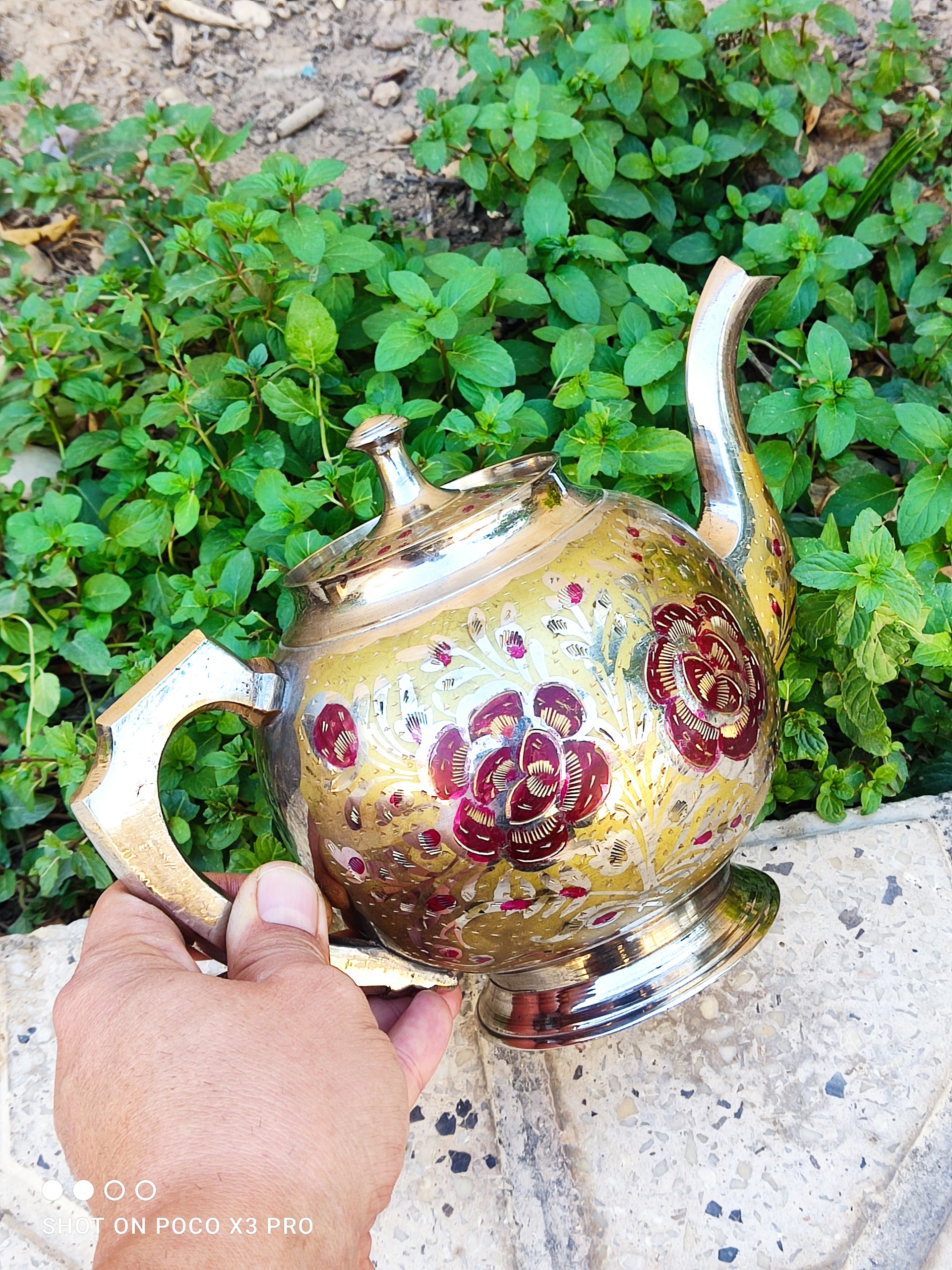 قوری برنجی قدیمی آک آم