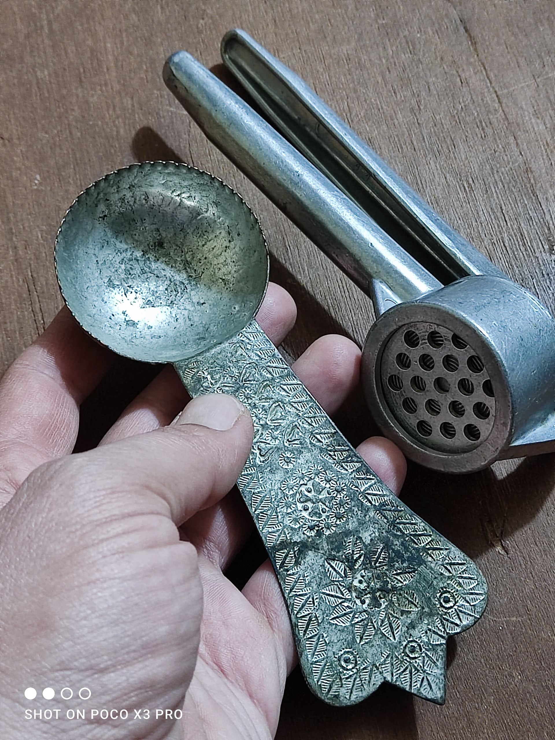 قاشق هندوانه خوری قدیمی مسی