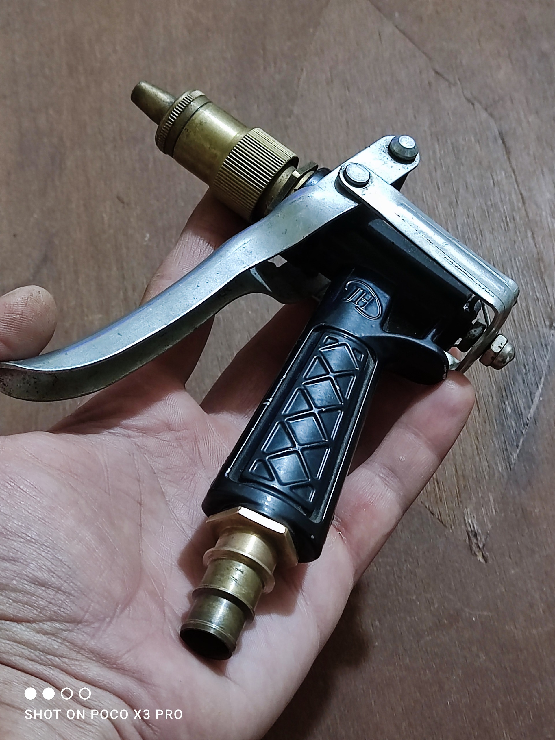 سری تفنگی آبپاش