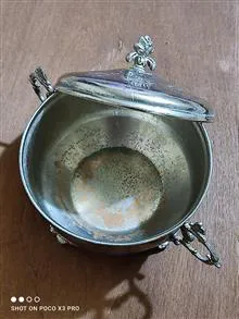 قندان