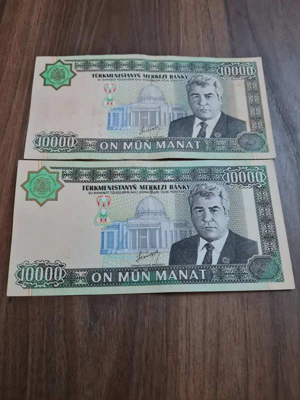 دو برگ 10000 هزار منات ترکمنستان توضیحات دارد