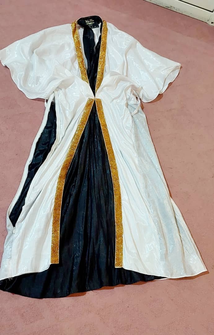 مانتو یا پیراهن مدل تک خارجی و زیبا