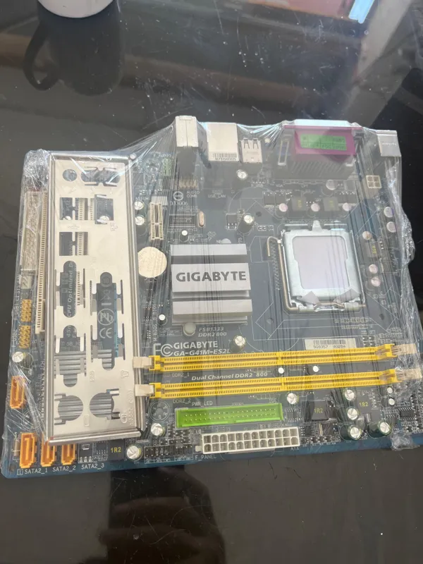 مادر برد گیگا بایت G41M