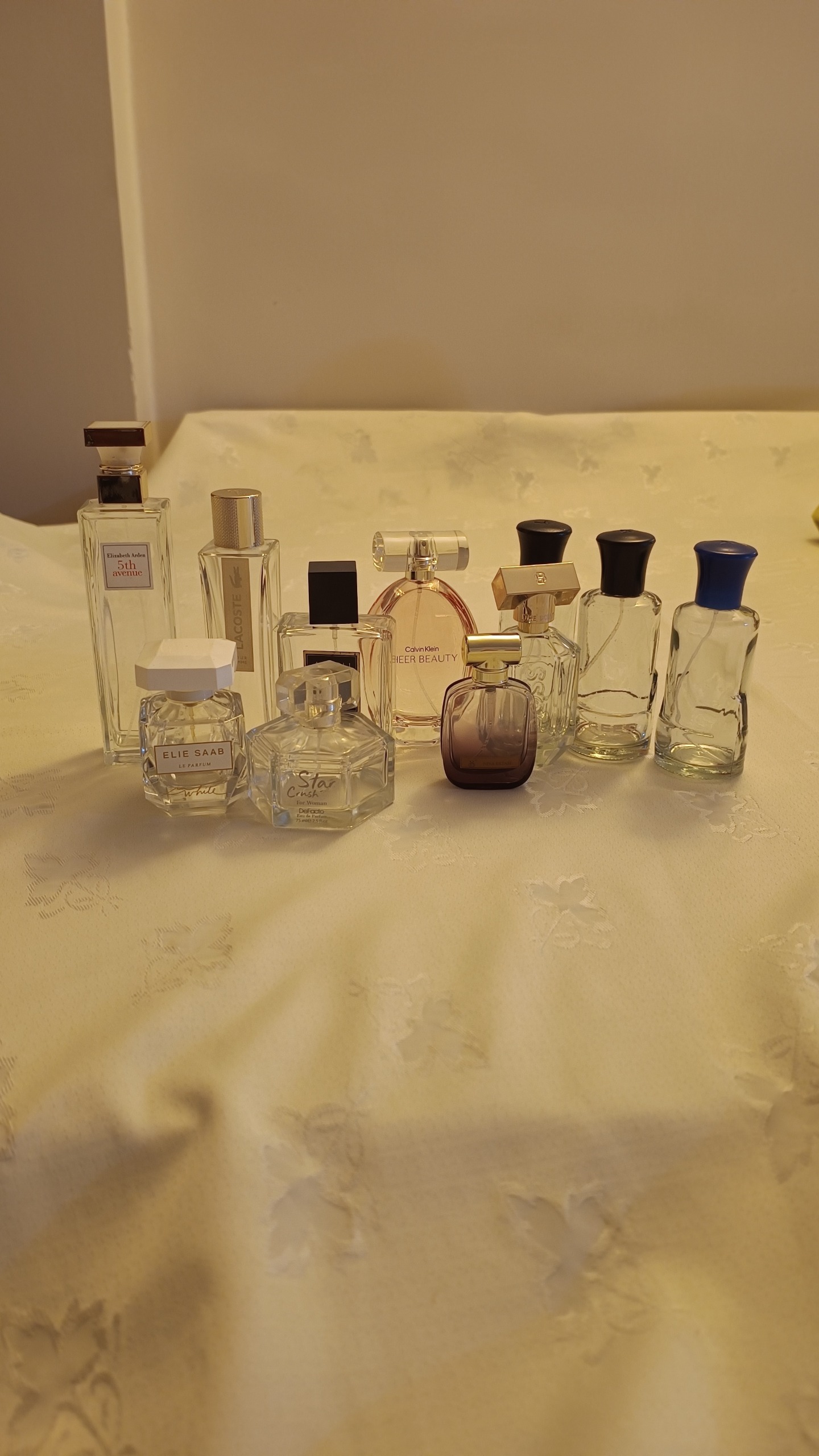 شیشه عطر خالی