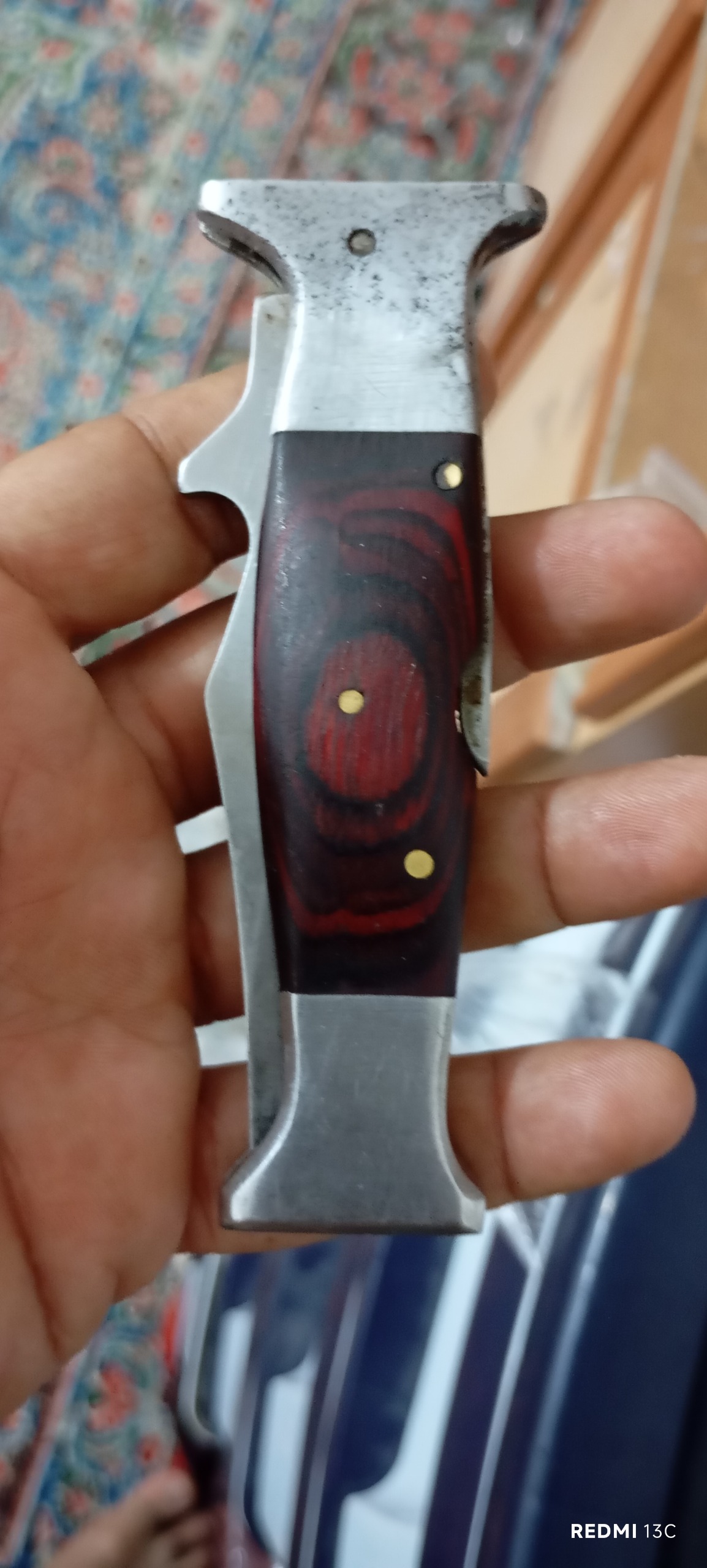 چاقو مارک دار