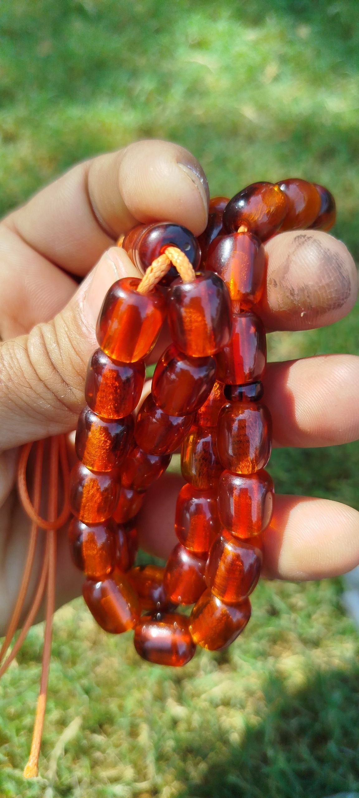 تسبیح سندلوس کهنه بودار