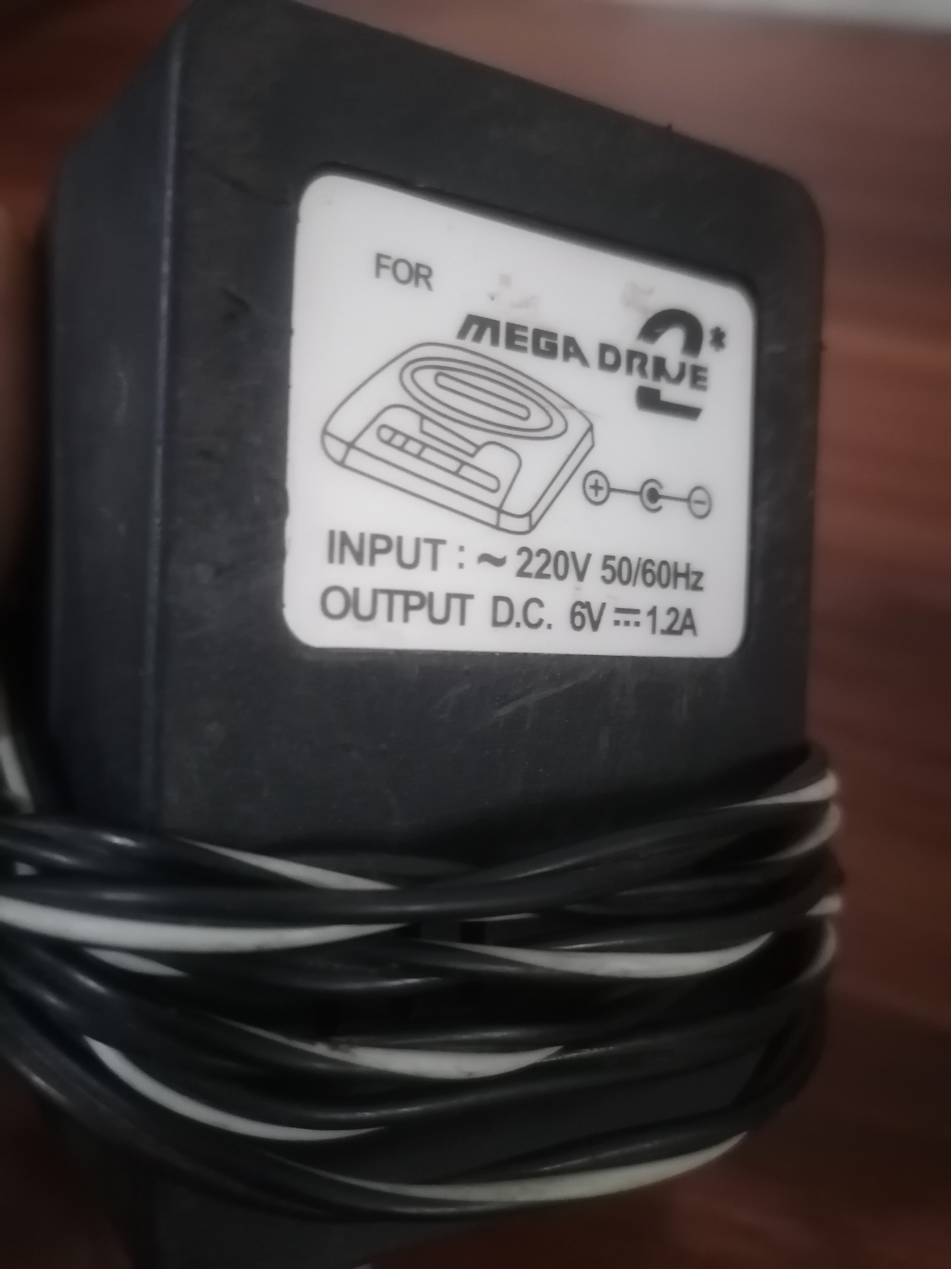 آدابتور 6 ولت