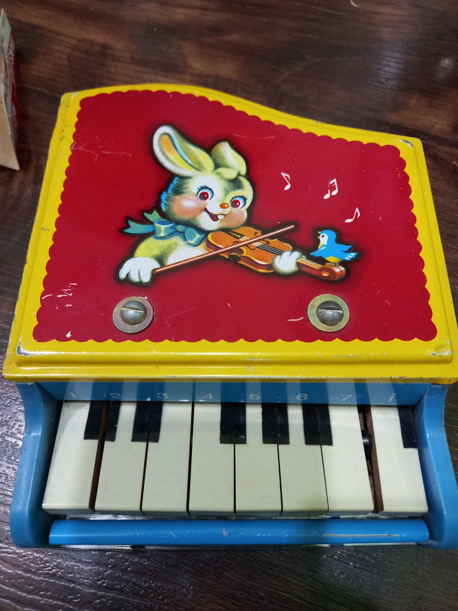 اسباب بازی قدیمی