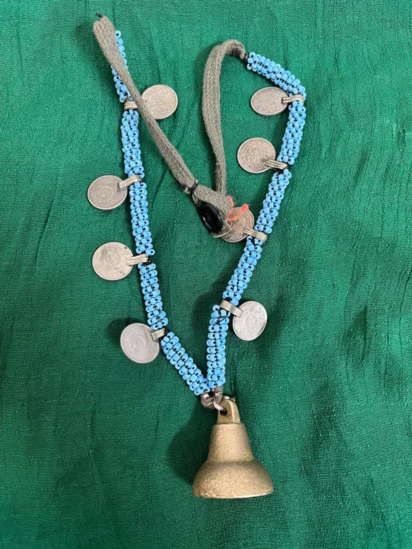 اویز قدیمی سکه