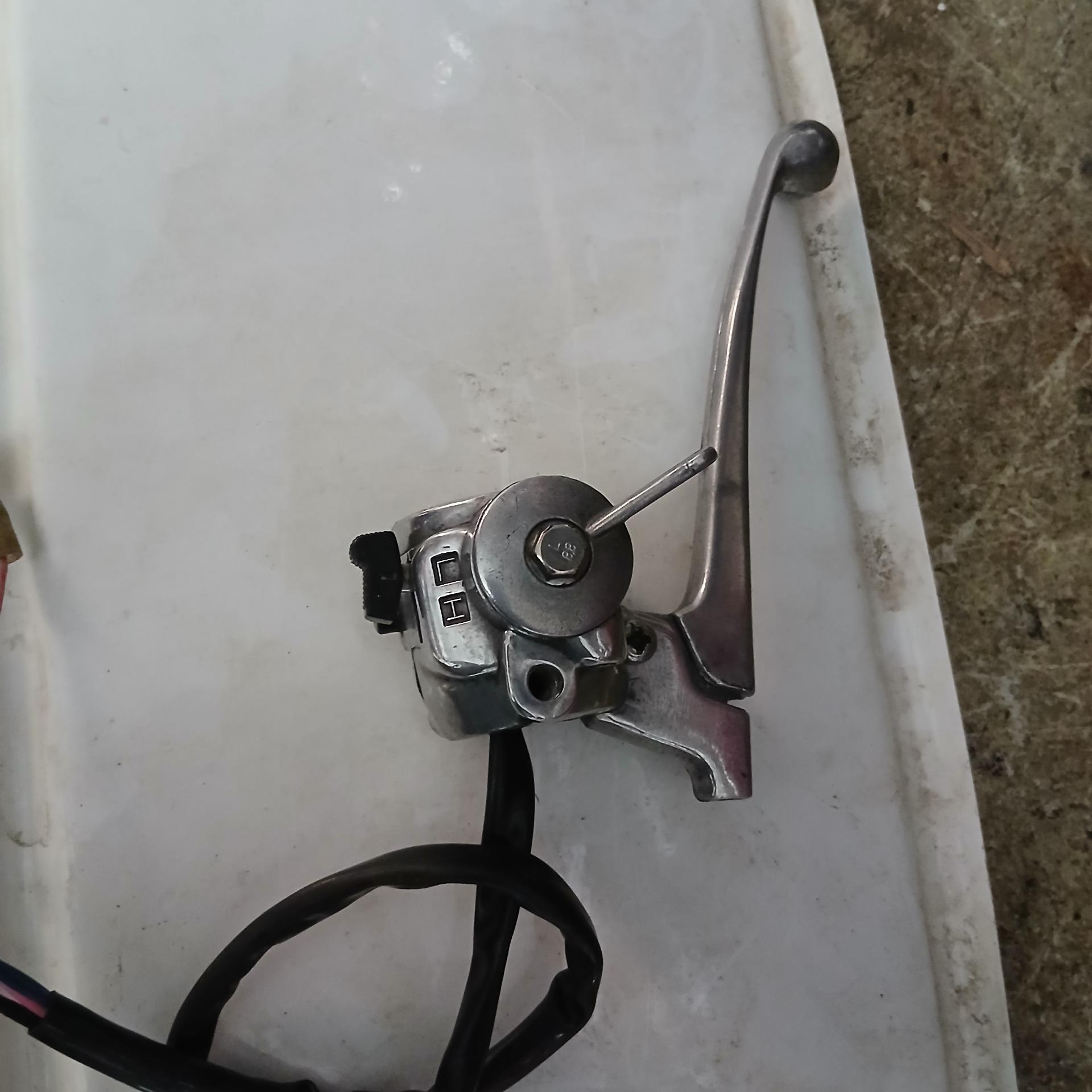 مچی قلوه کلاج یاماها100