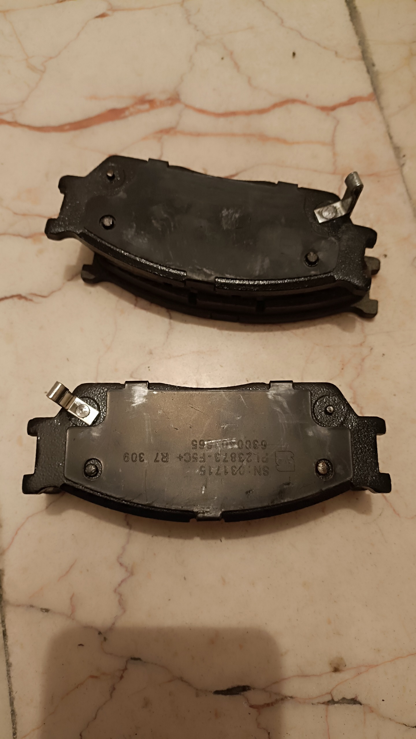 لنت ترمز جلو کوییک