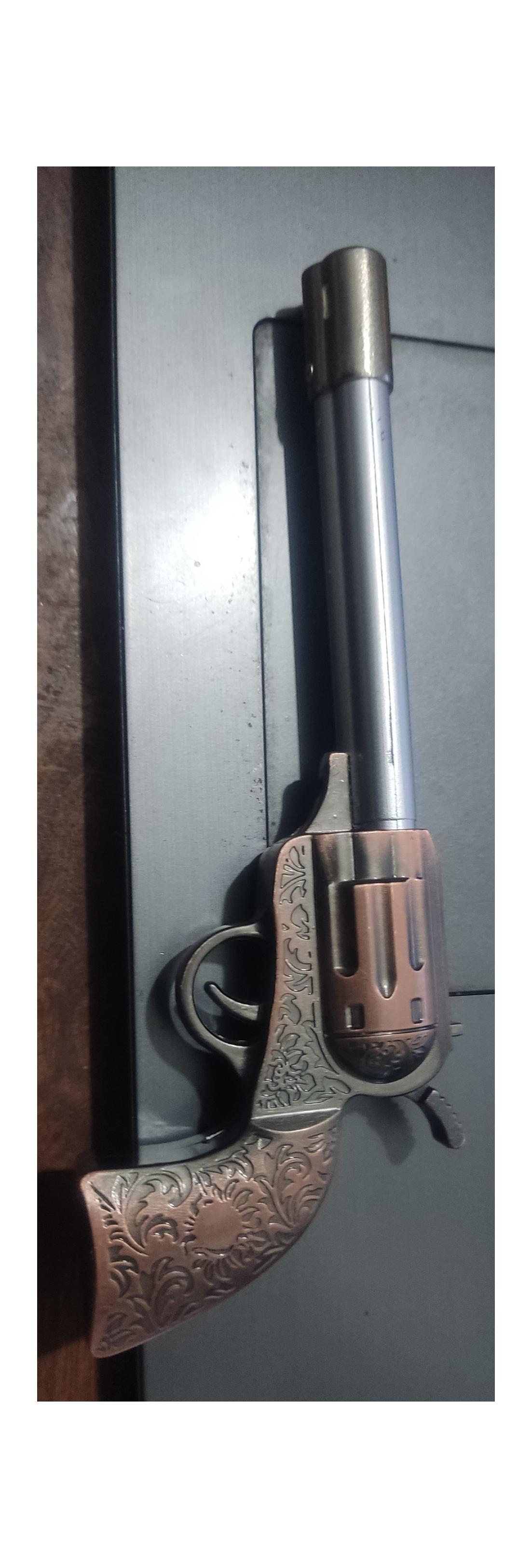 مزایده فندک تپانچه دو اول