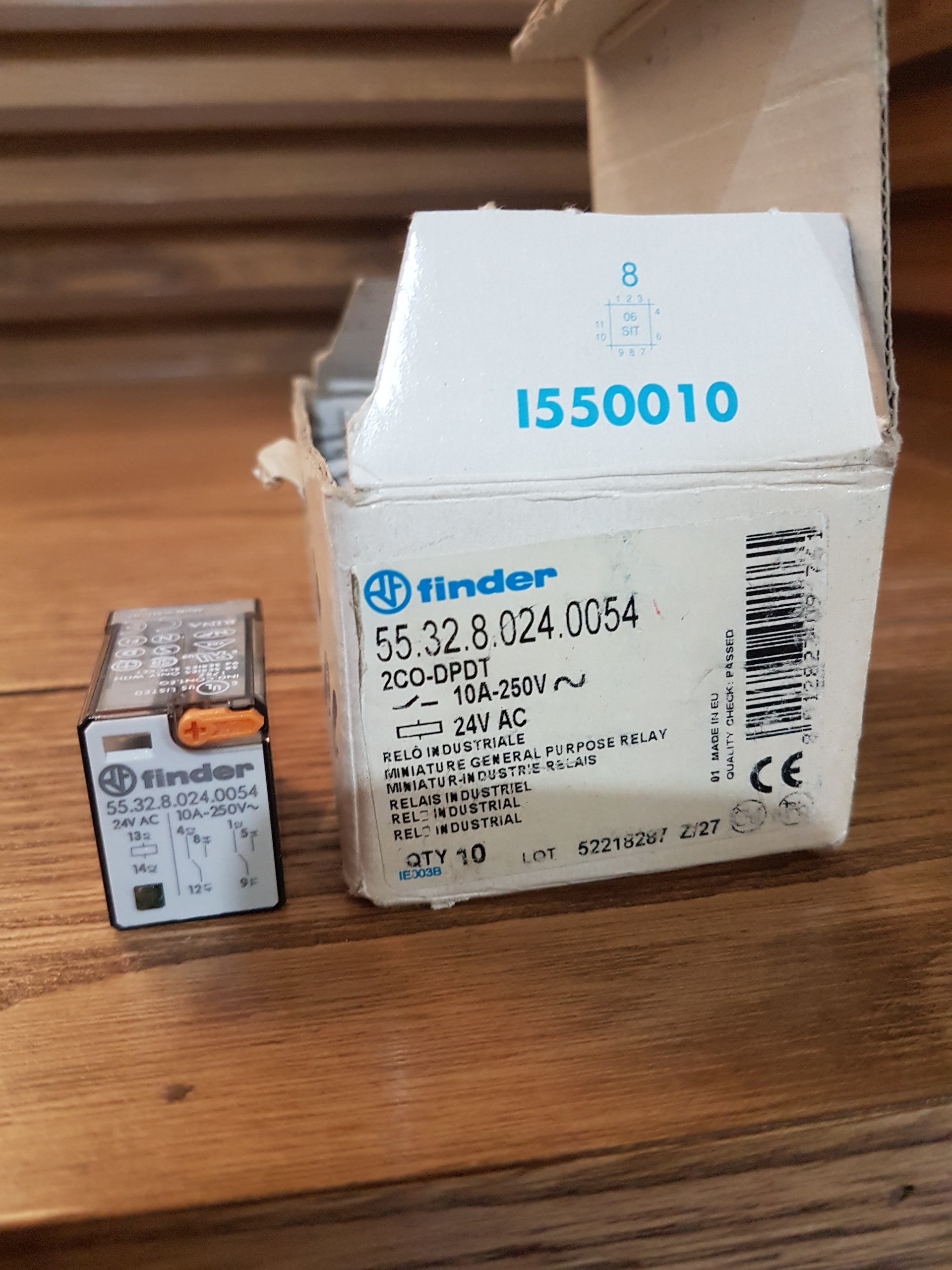 رله فیندر 24 ولت AC