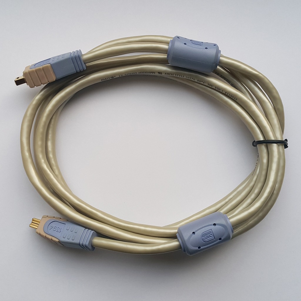 کابل فایروایر دایو ژاپن Daiyo Firewire 1394 4pin