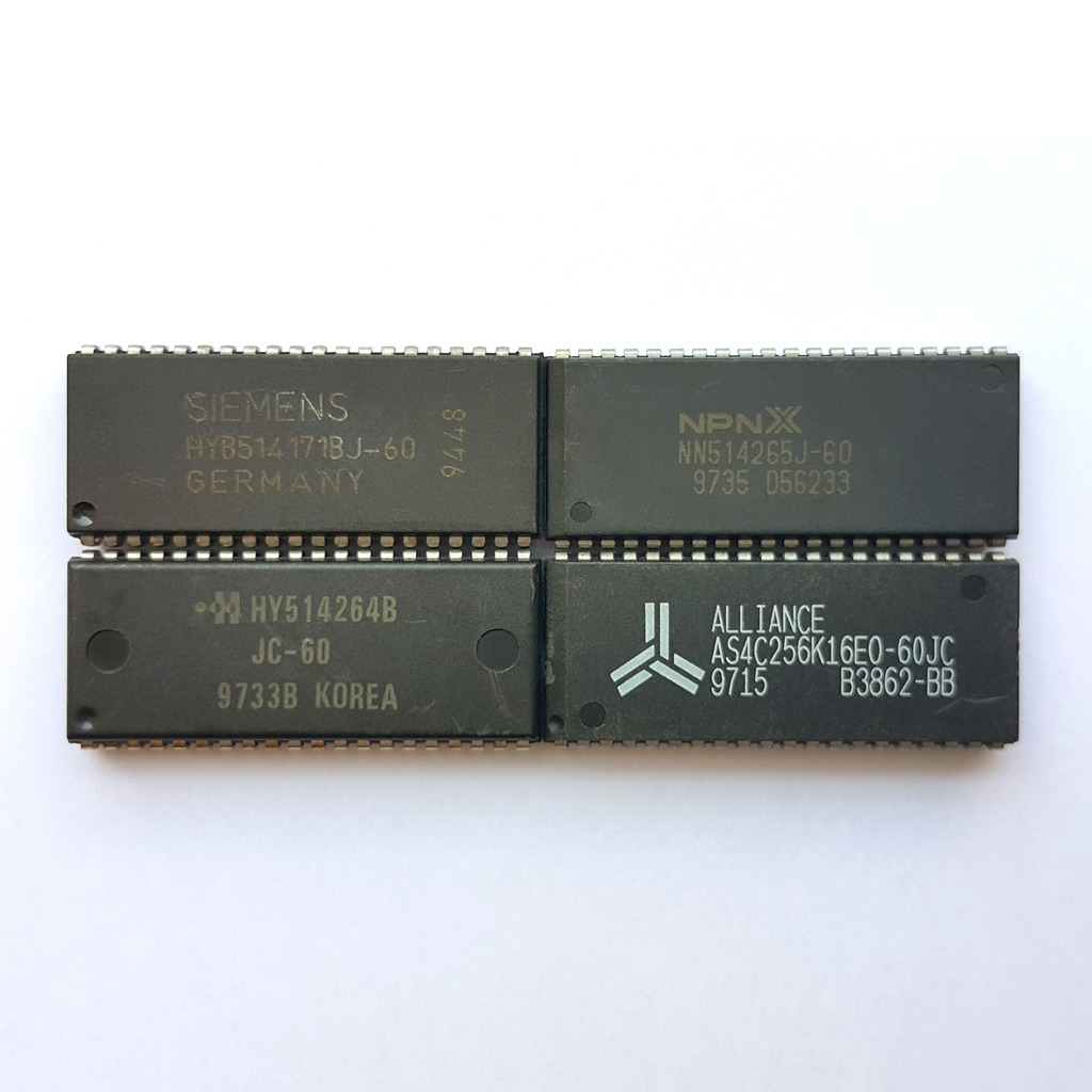 آی سی 4Mbit 256Kx16 CMOS EDO DRAM RAM IC