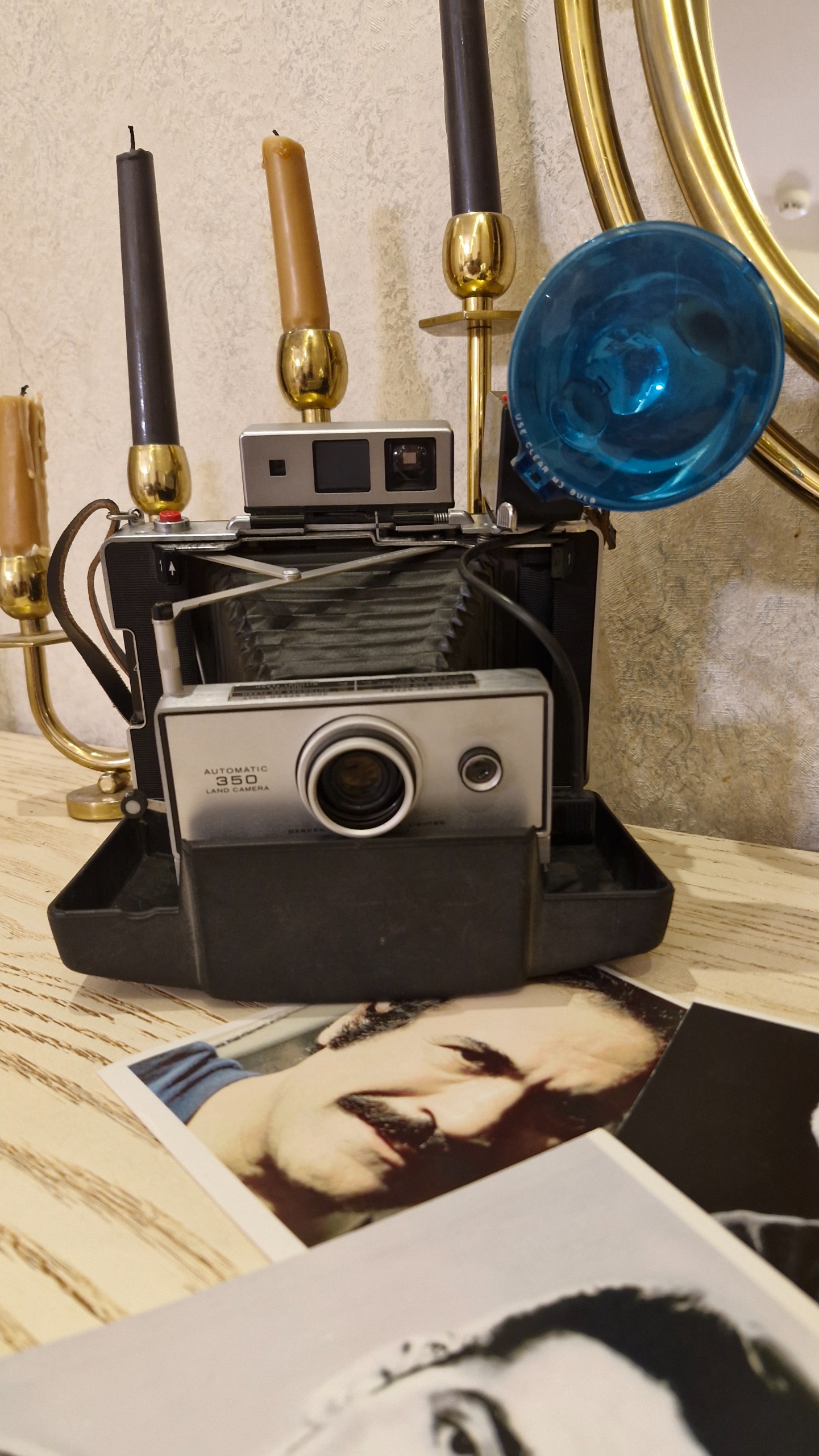 دوربین قدیمی پولاروید