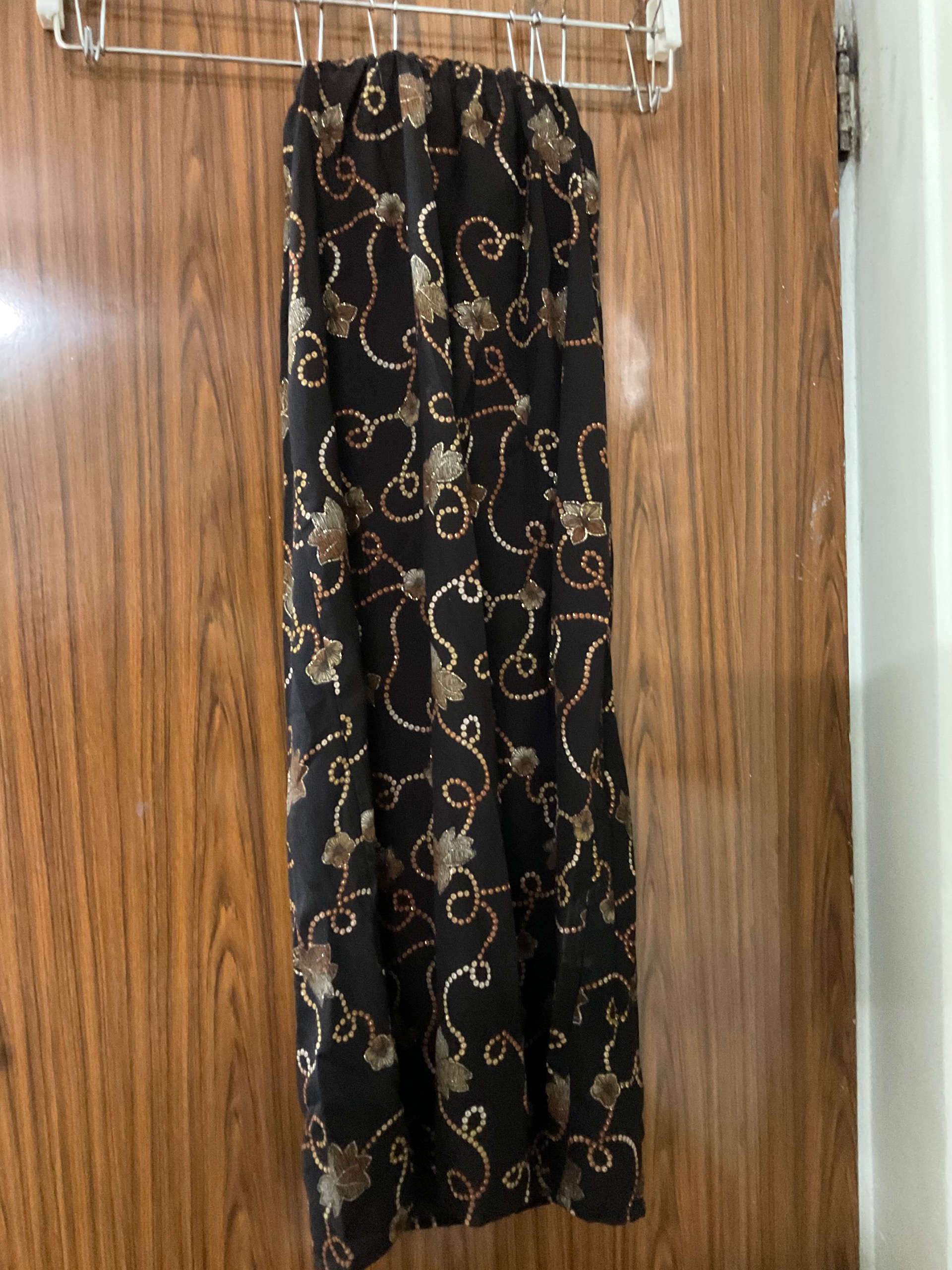 دامن بلند زنانه