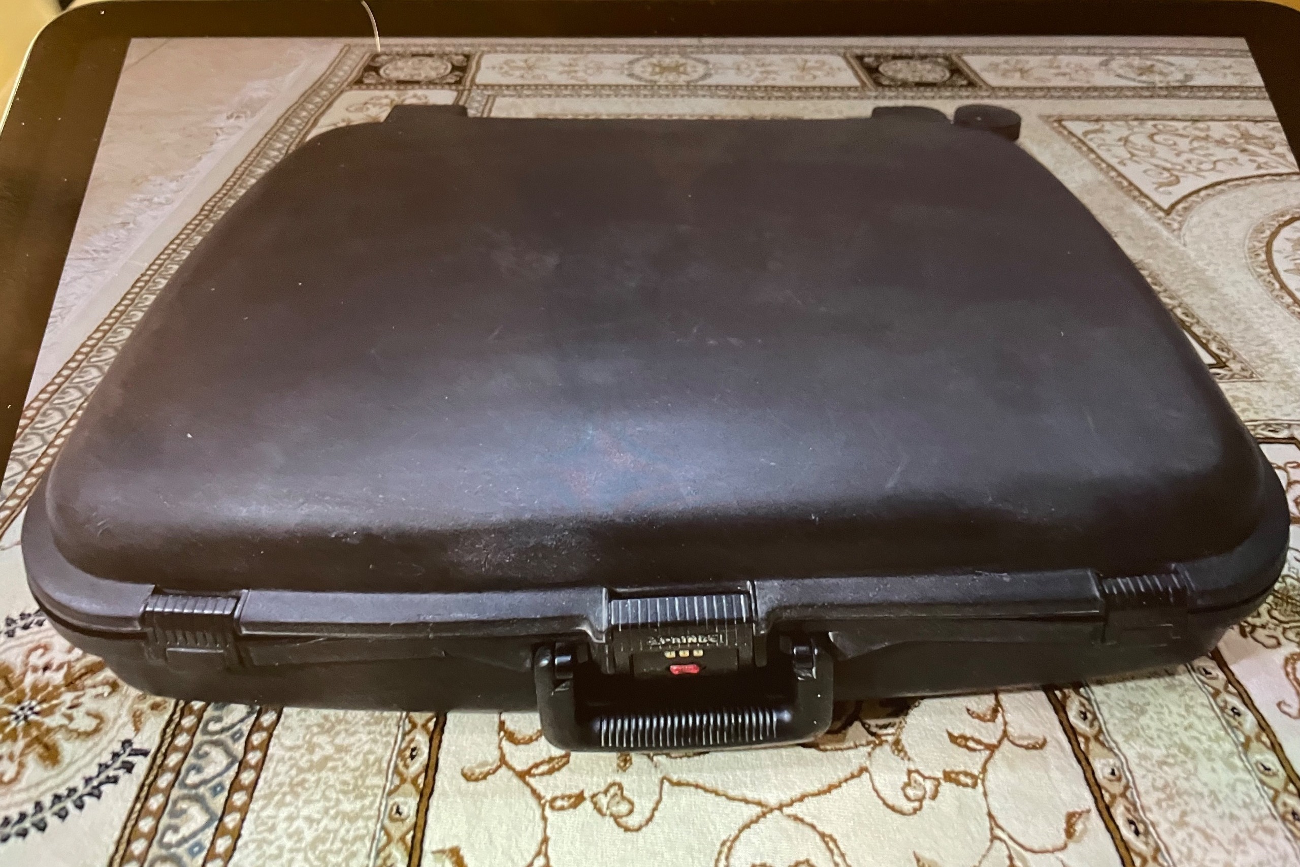 بزرگترین چمدان امریکایی