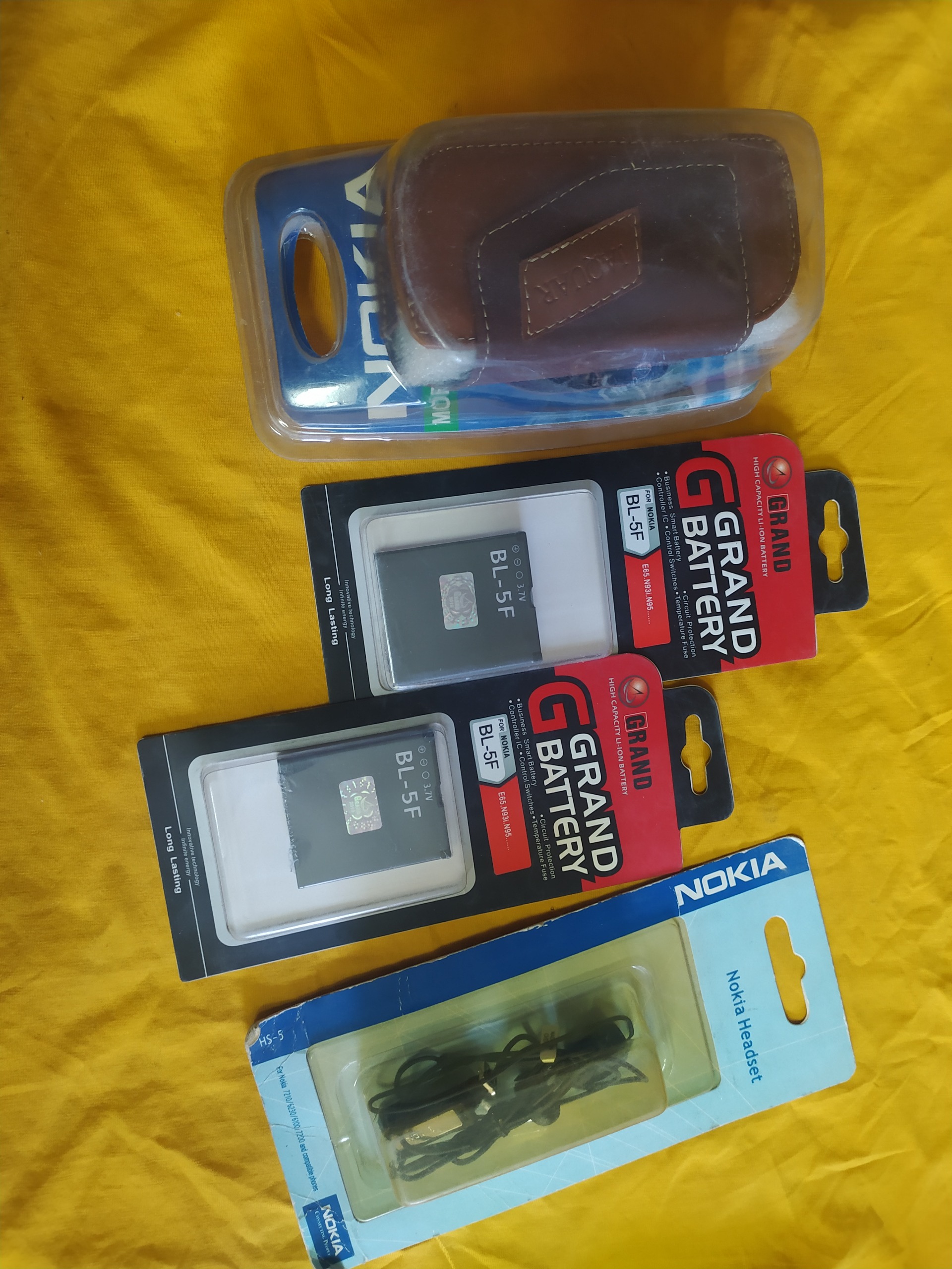 4 متعلقات گوشی موبایل نوکیا