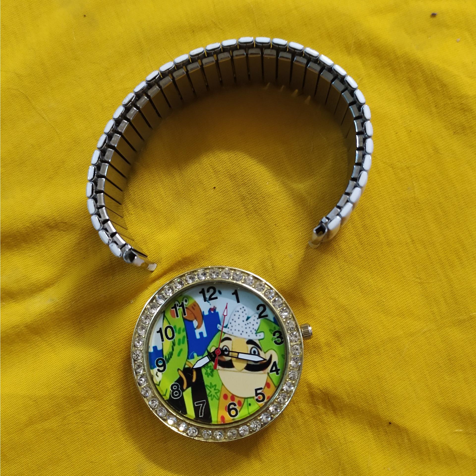 ساعت مچی فانتزی